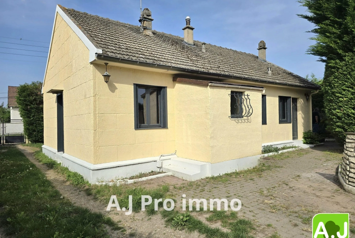 Maison de plain-pied avec dépendance à Bréval – idéalement située avec jardin clos 