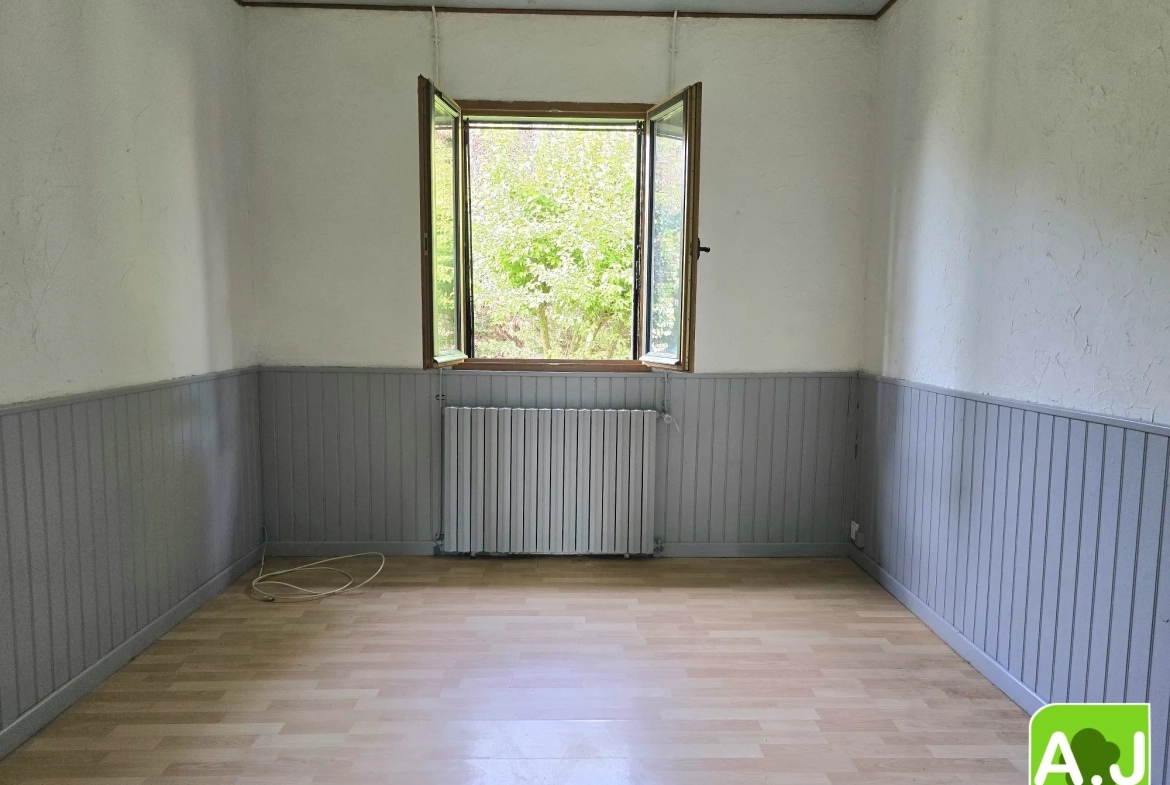 Maison de plain-pied avec dépendance à Bréval – idéalement située avec jardin clos 