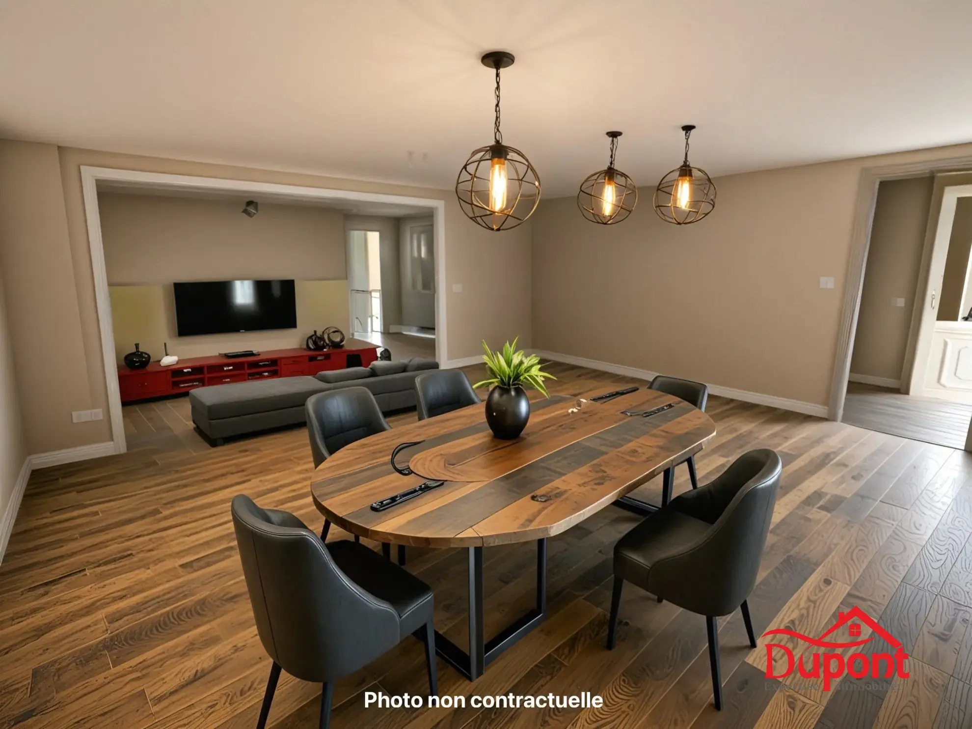 Maison à Maubert-Fontaine à rénover avec 3 chambres et terrain de 200m² 