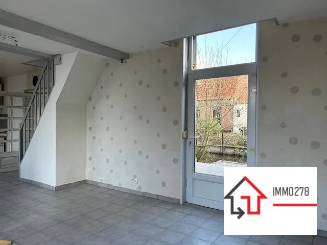 Maison de 95 m² avec 4 chambres, garage et terrasse à Clairmarais 