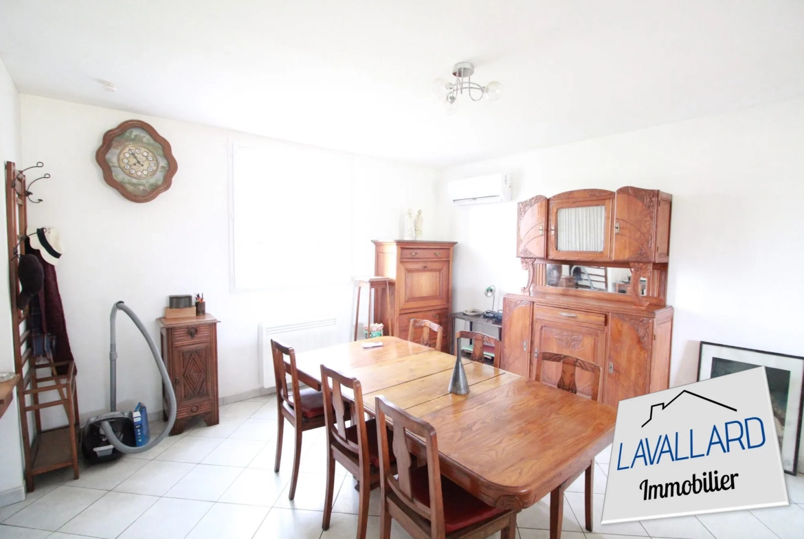 Maison récente à vendre à Doullens - 4 chambres, 171 m², cadre paisible 