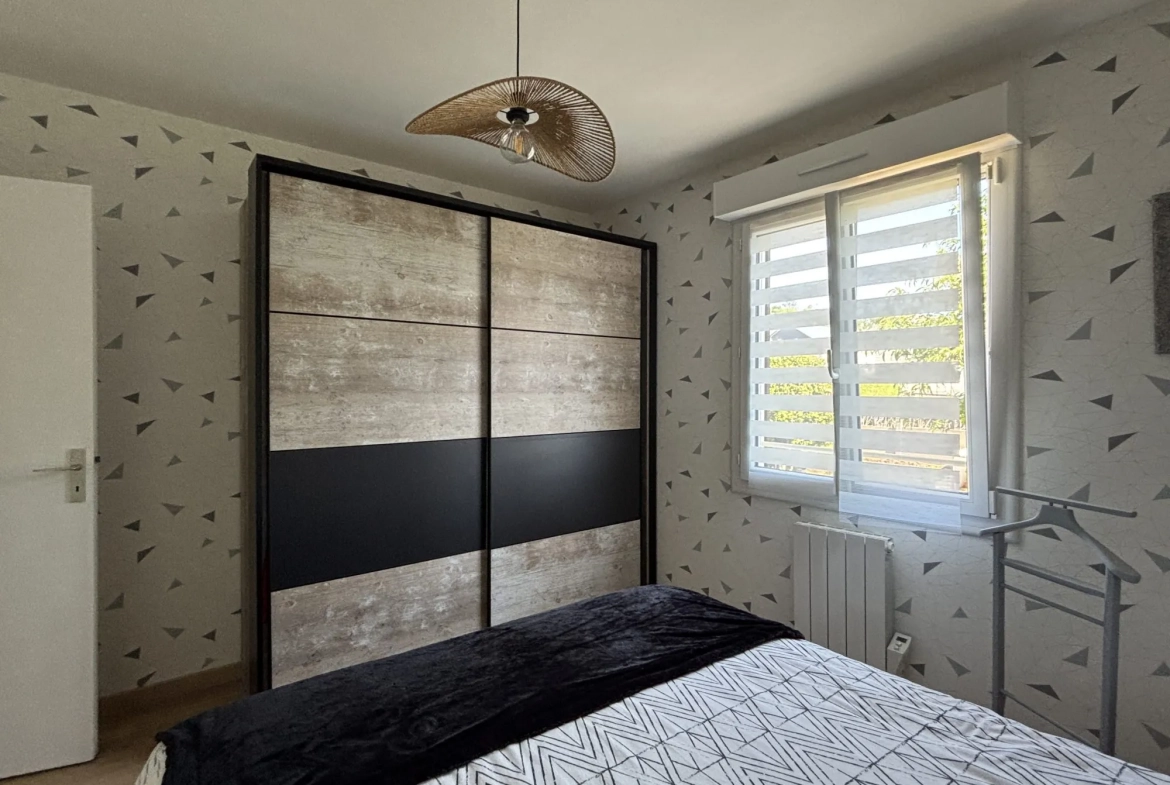 Maison rénovée de 73 m² à vendre à Lécousse, proche commodités 
