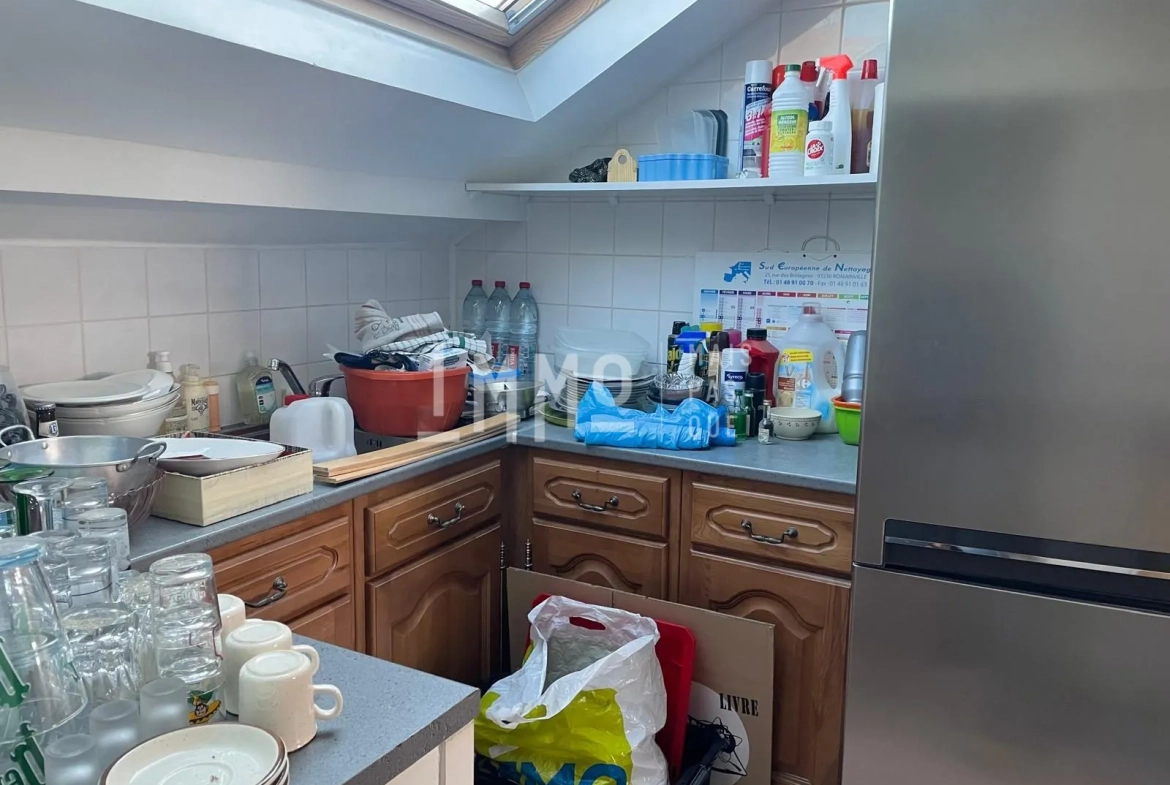 Achat appartement T1 à Montesson avec chambre séparée et lumineux 