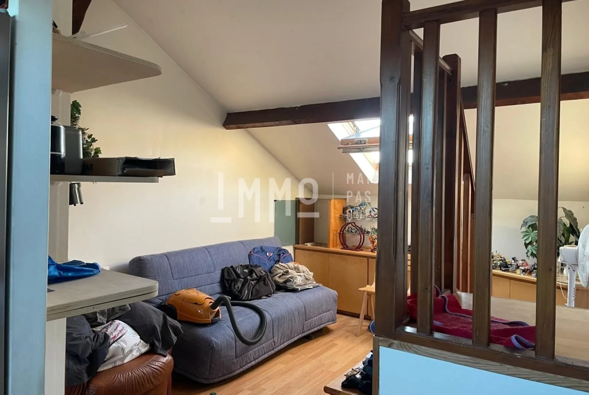 Achat appartement T1 à Montesson avec chambre séparée et lumineux 