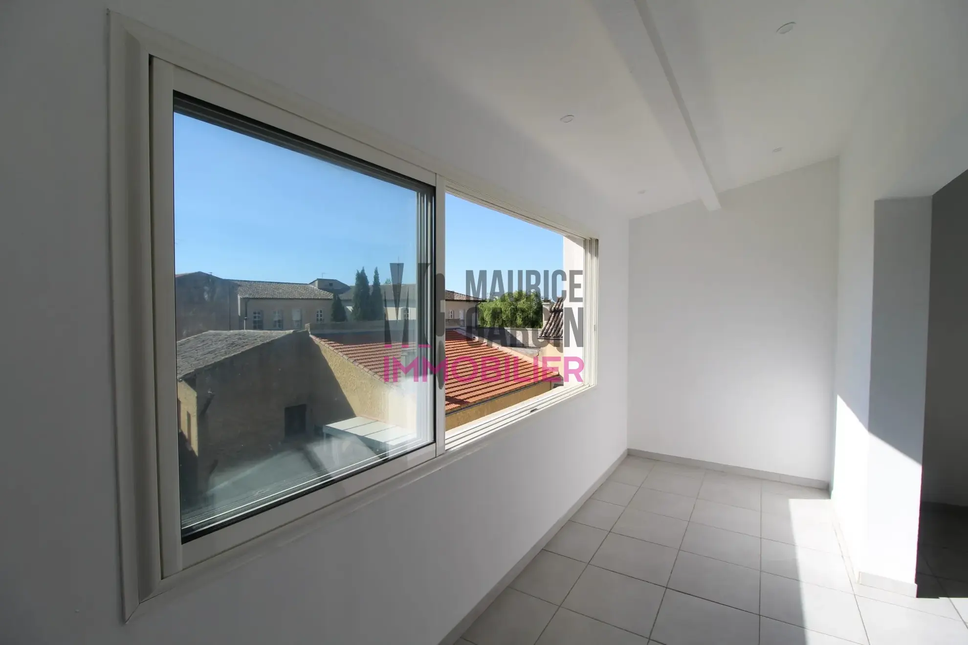 Appartement rénové à vendre avec vue exceptionnelle à L'Isle-sur-la-Sorgue 