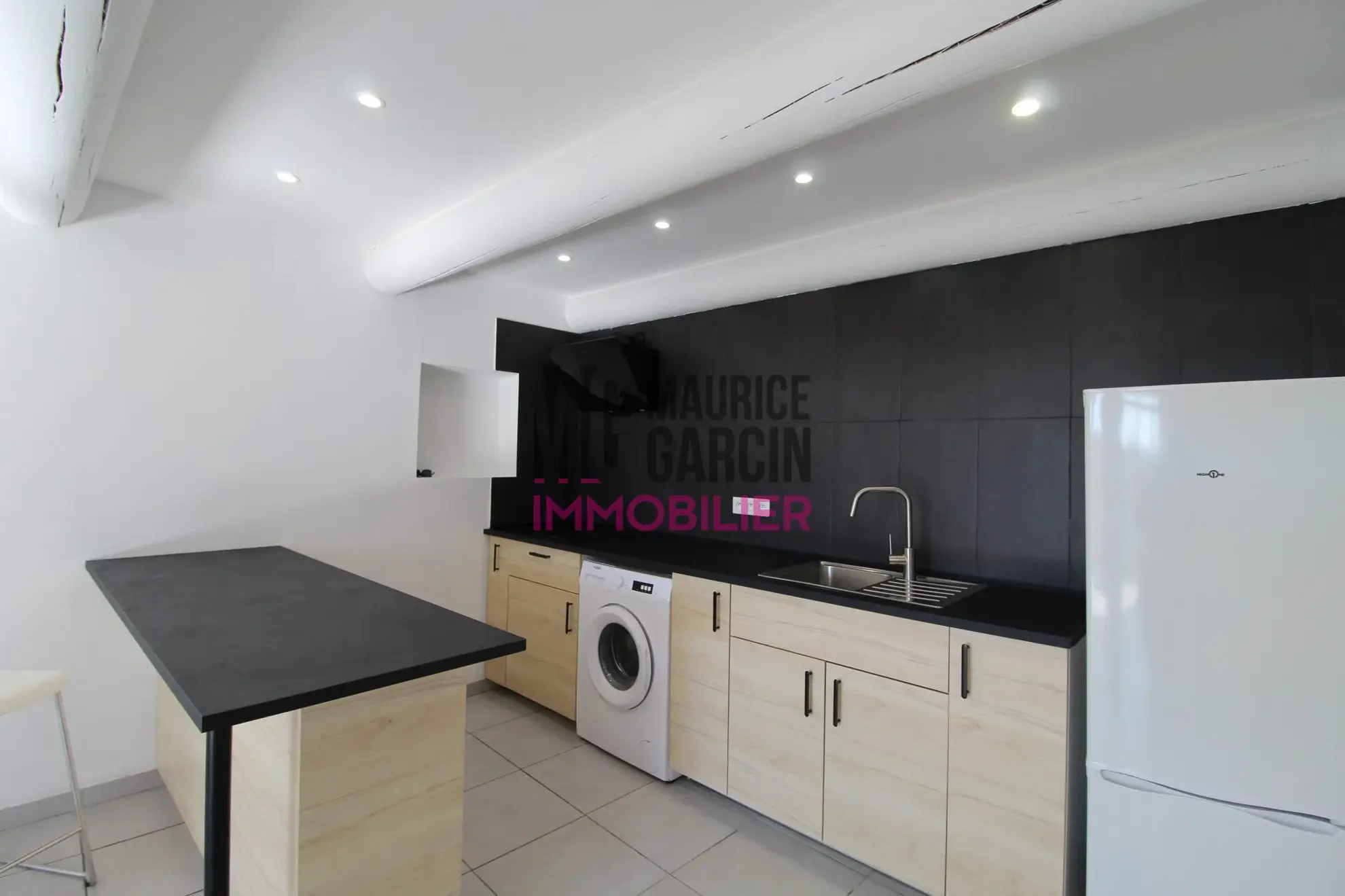 Appartement rénové à vendre avec vue exceptionnelle à L'Isle-sur-la-Sorgue 
