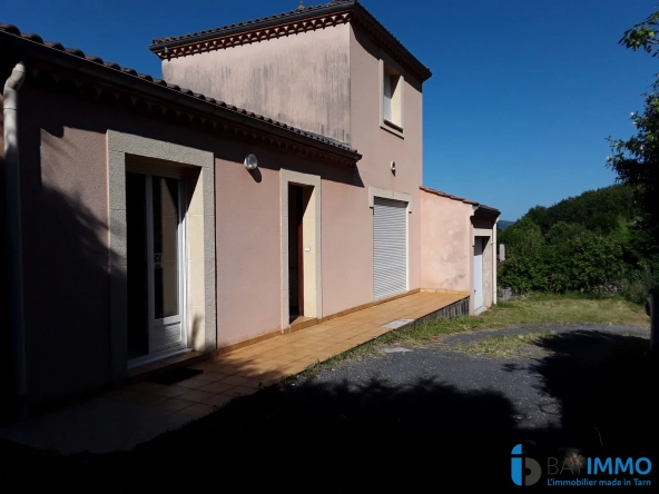 Villa individuelle de 3 chambres avec garage à Mazamet