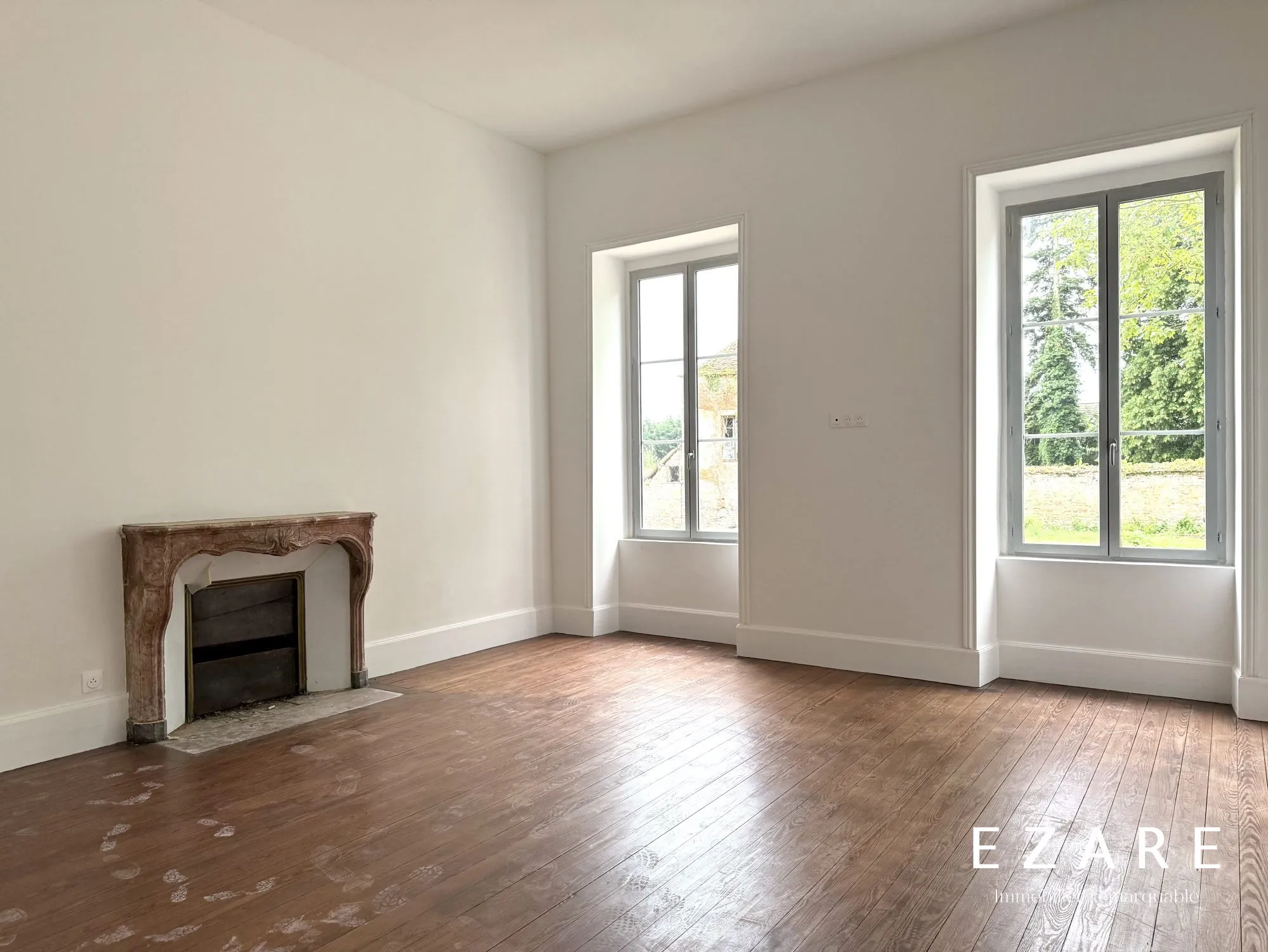 Pièce de vie Appartement 4 pièces avec jardin privé à Demigny, proximité Beaune 