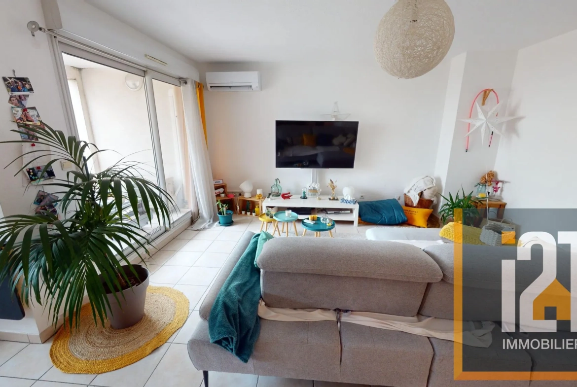 A vendre appartement T2 de 54 m² à Nîmes dans le quartier Jean Jaurès 