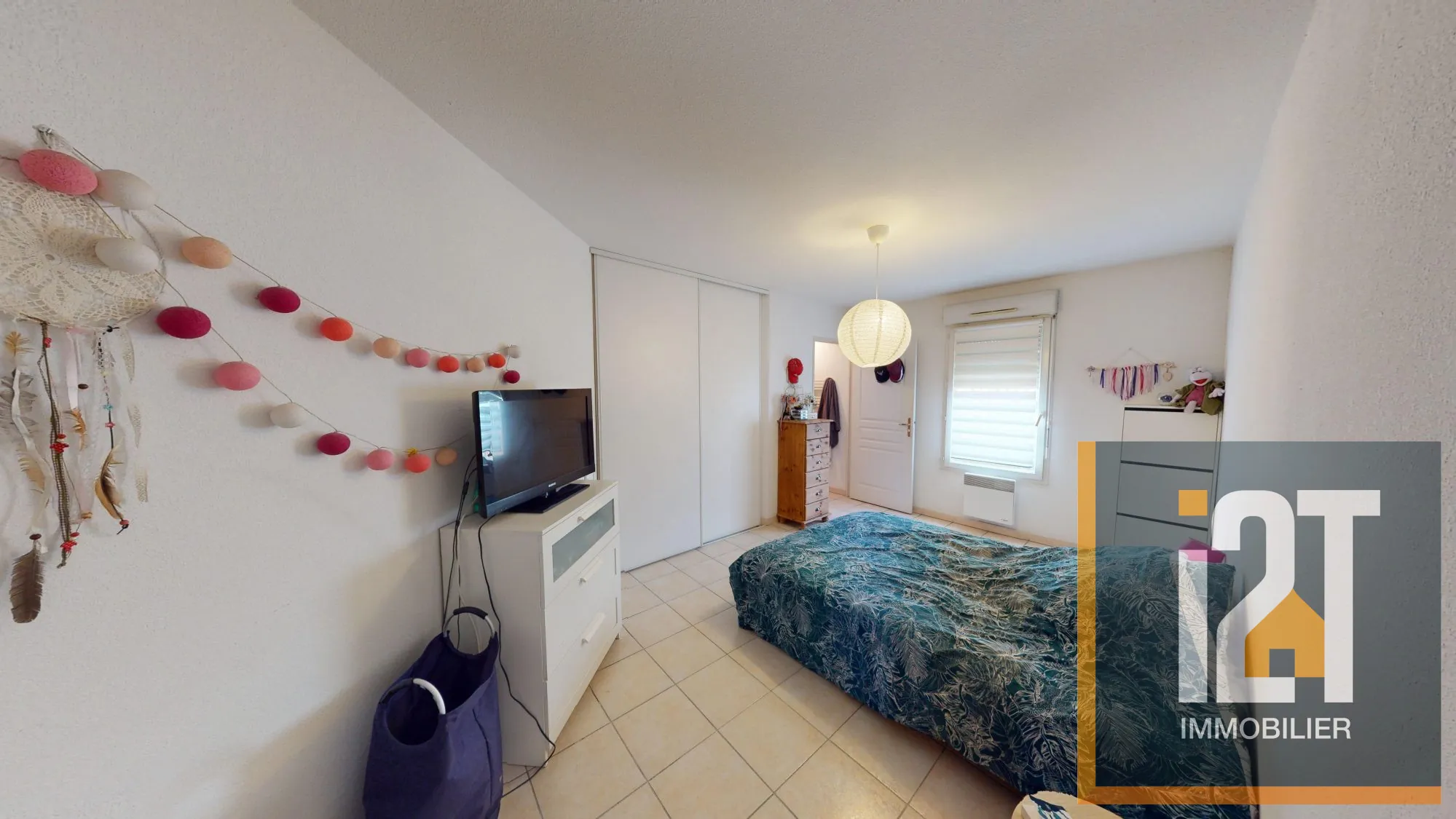 A vendre appartement T2 de 54 m² à Nîmes dans le quartier Jean Jaurès 