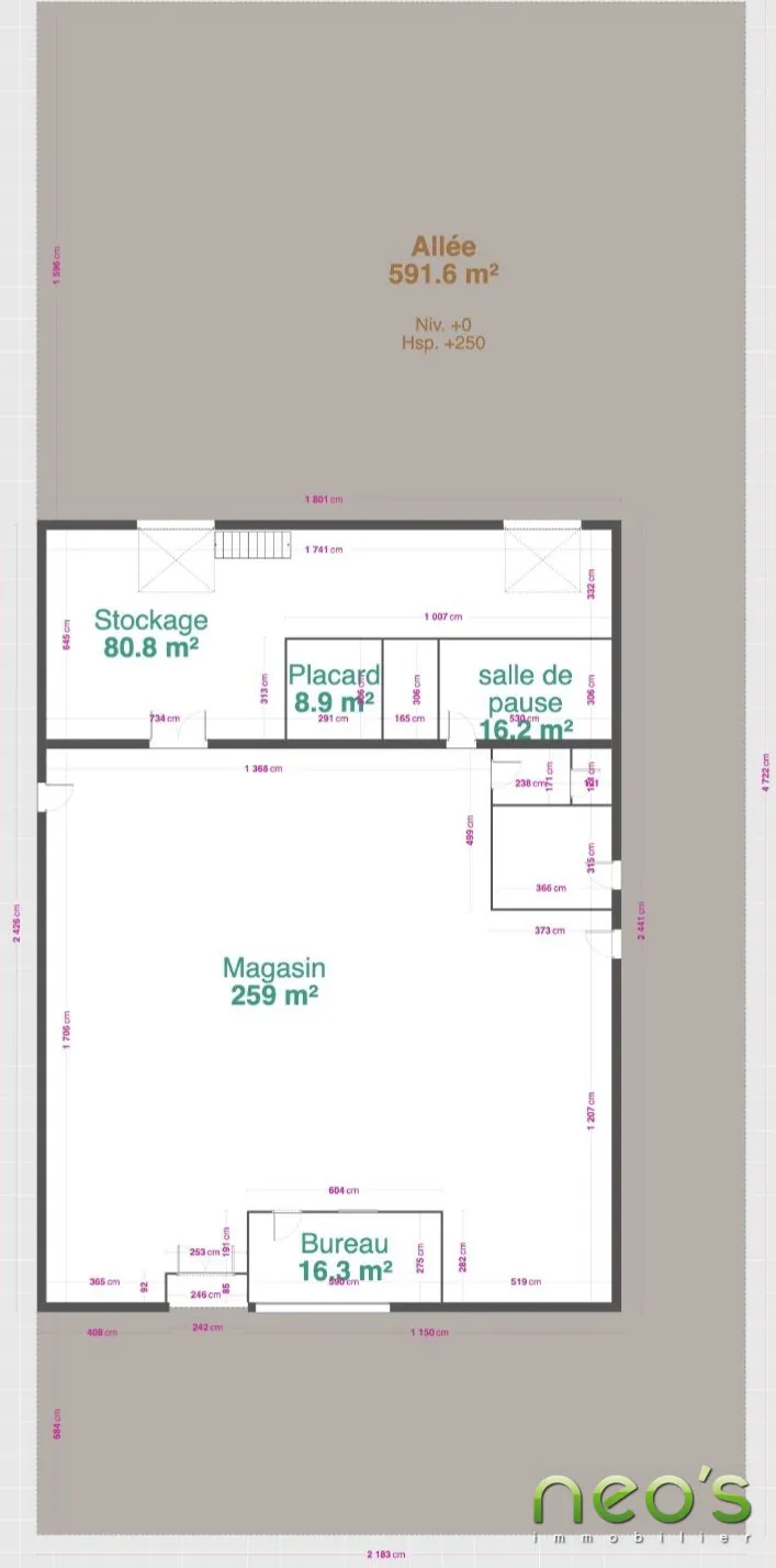 Local professionnel à vendre à Saint-Christophe-du-Bois de 314m² 