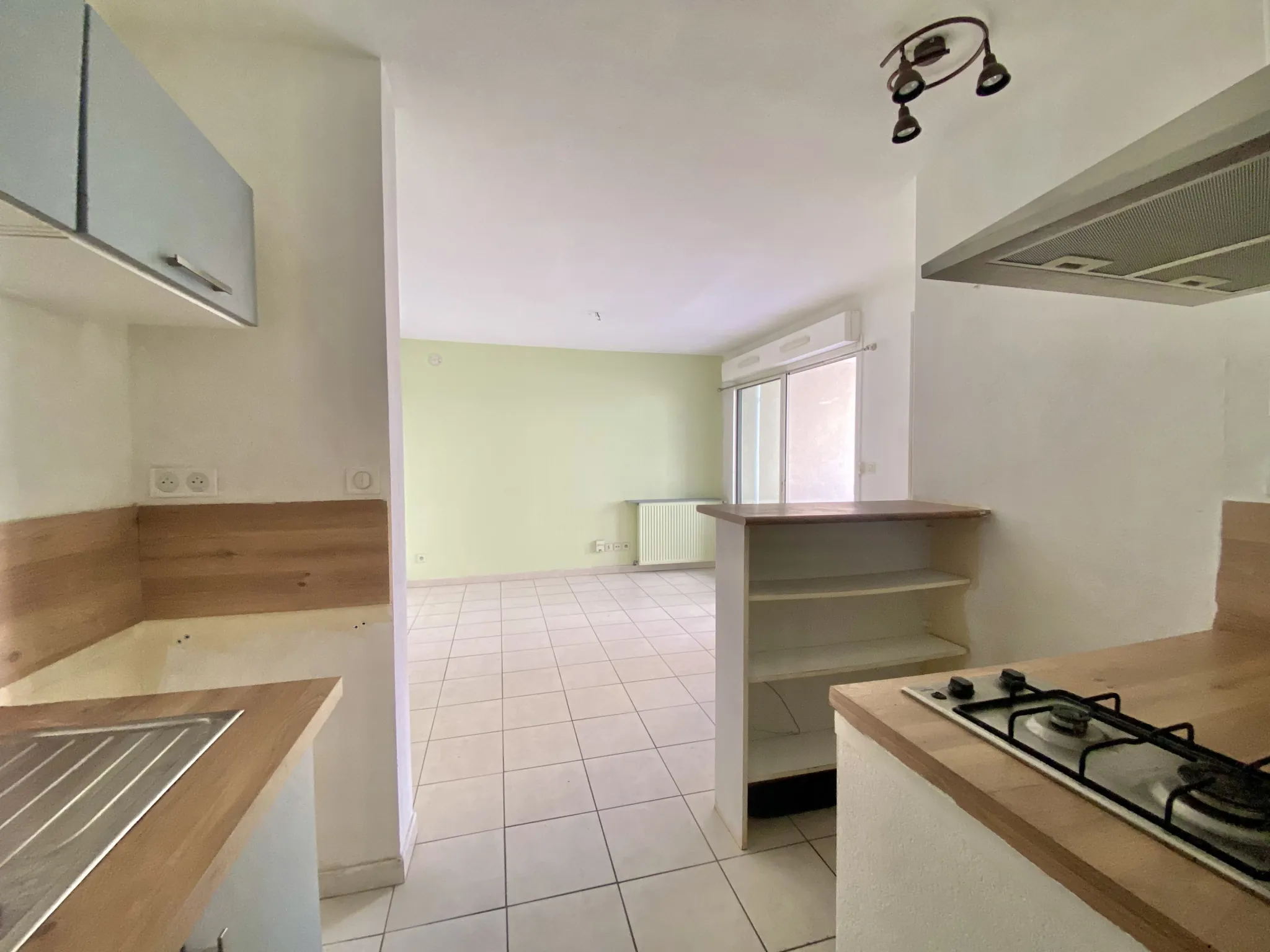 Appartement T2 avec terrasse et parking à Montpellier - Quartier recherché 