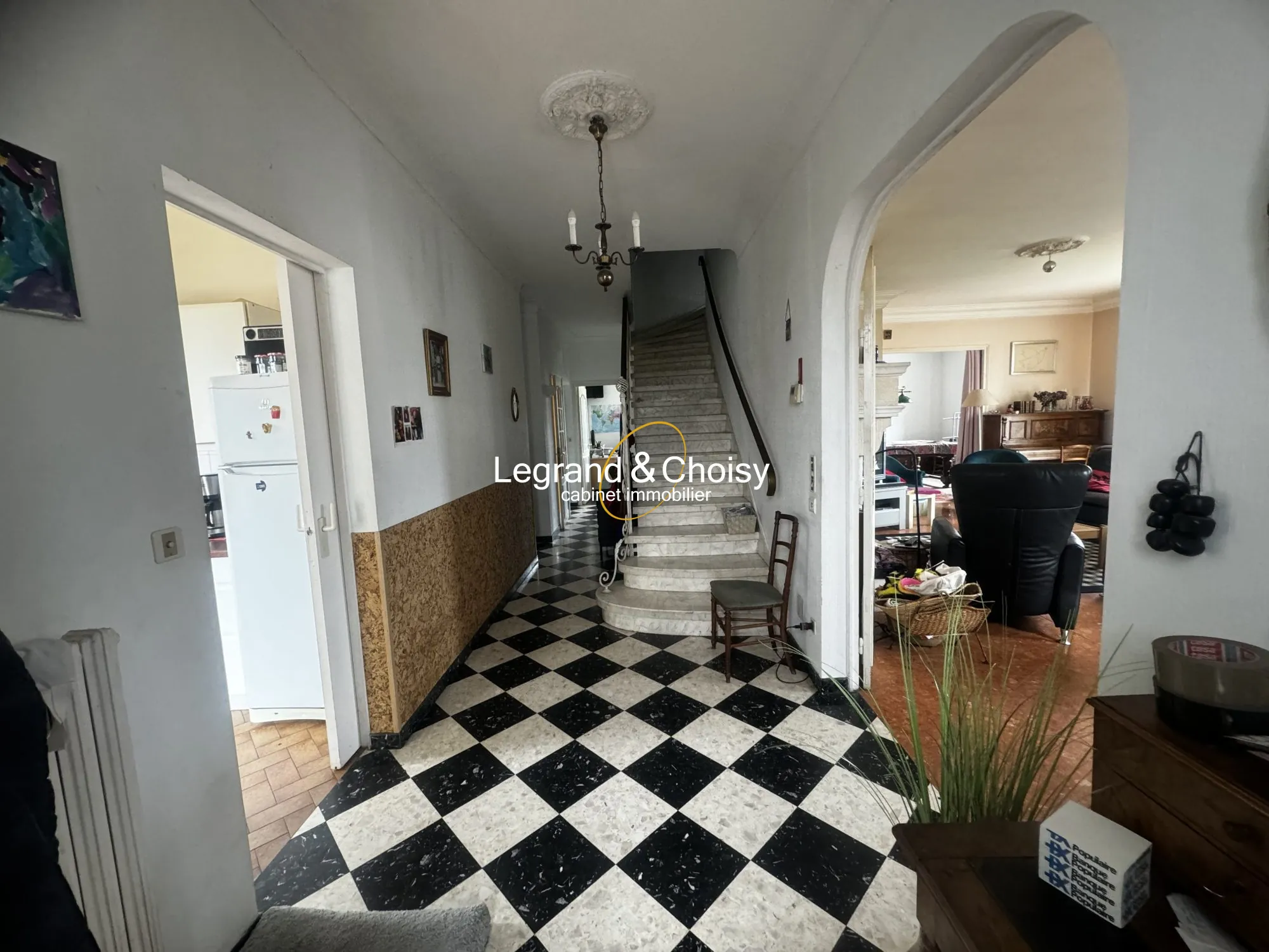 Maison avec piscine et jardin à Villeneuve-sur-Lot - 220 m² 