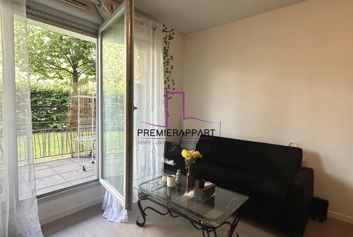 Appartement 2 pièces avec terrasse et parking à Carrières-sous-Poissy 