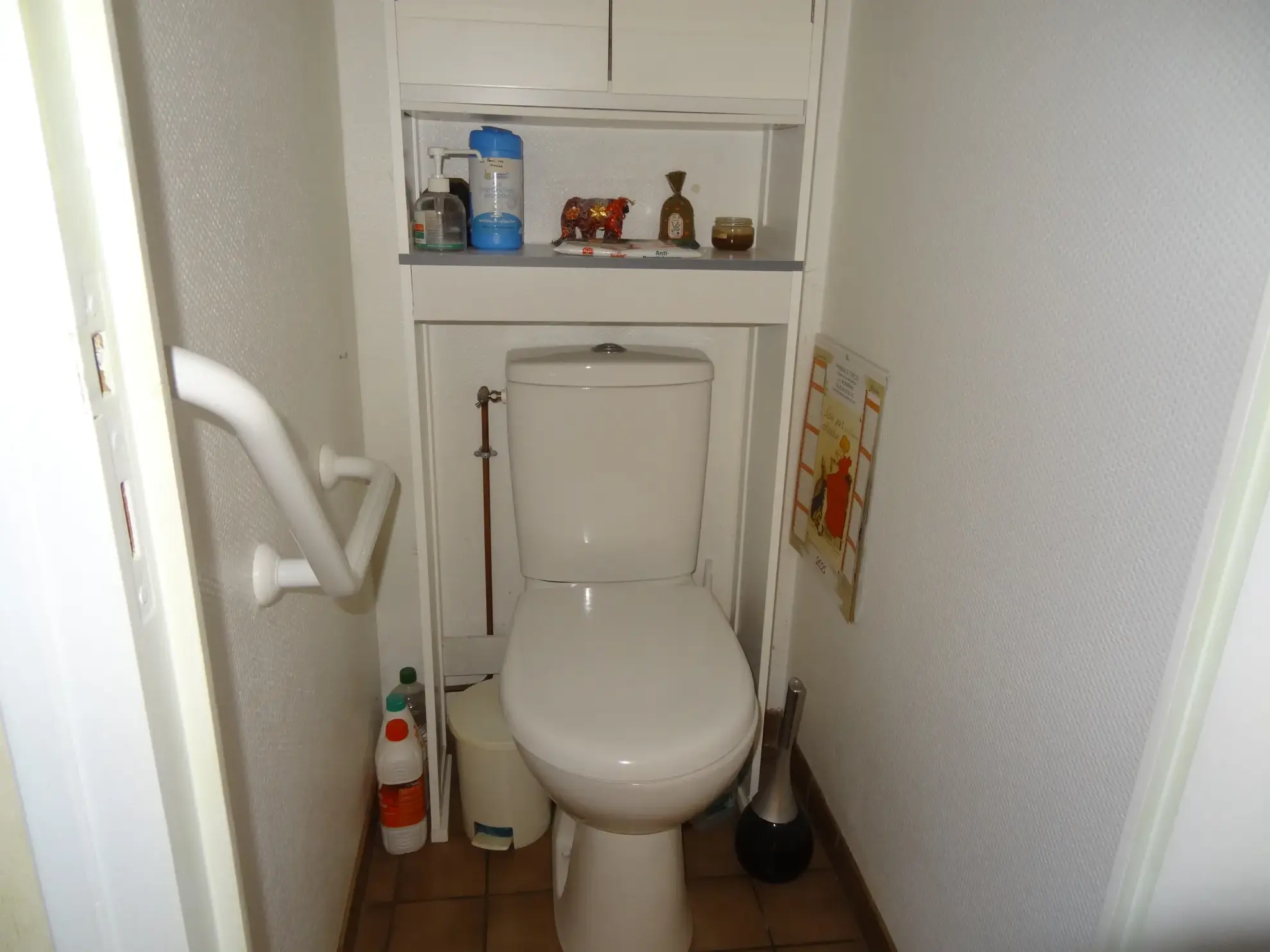 Maison 91 m² à Rostrenen avec deux logements indépendants, jardin et garages 