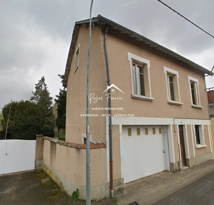 Charmante maison mitoyenne de 118 m² à Châtellerault avec jardin et toutes commodités 