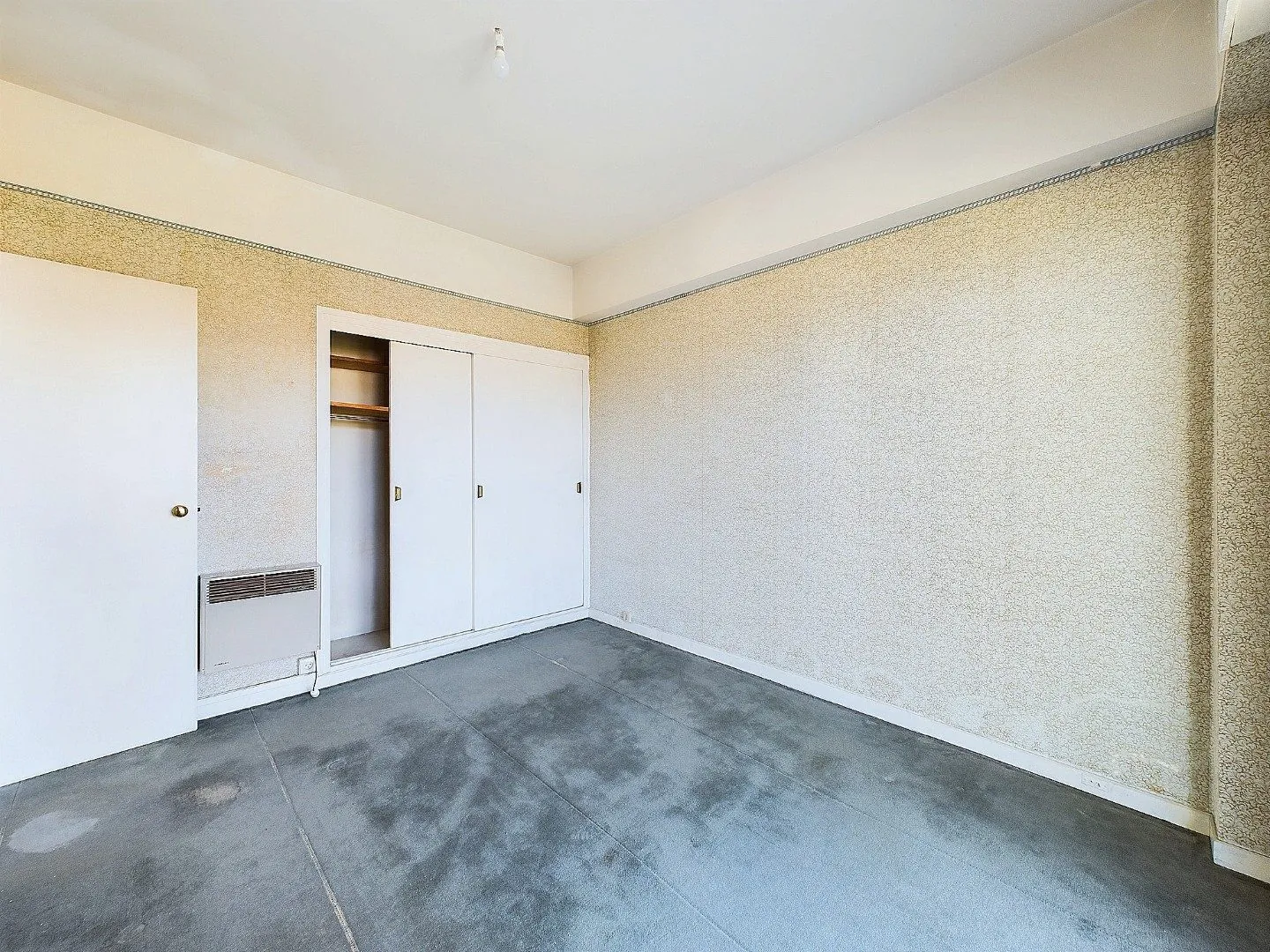 Appartement F2 à Ajaccio avec terrasse et parking, quartier Laetitia 