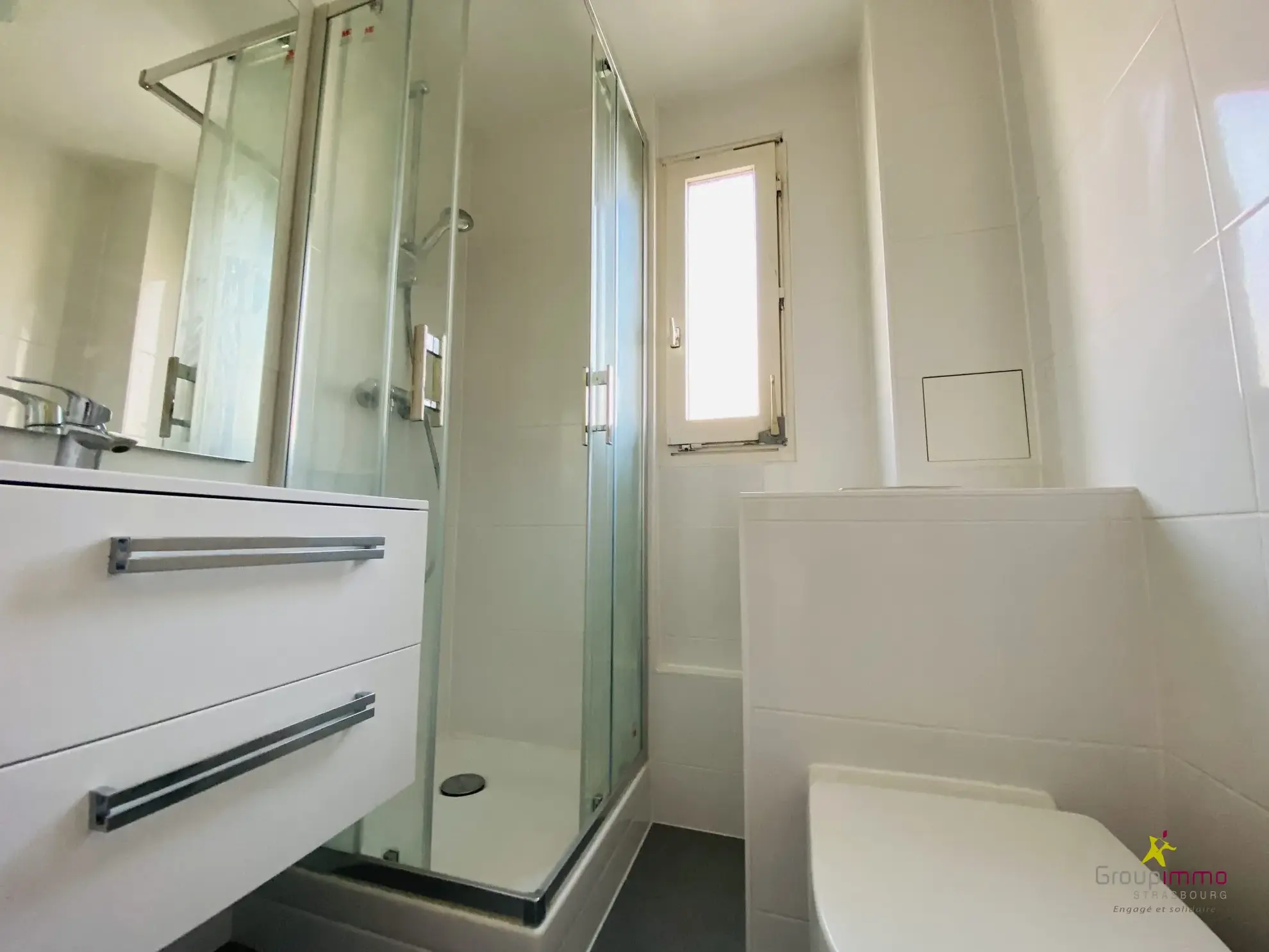 Bel appartement lumineux en dernier étage à Strasbourg Neudorf 