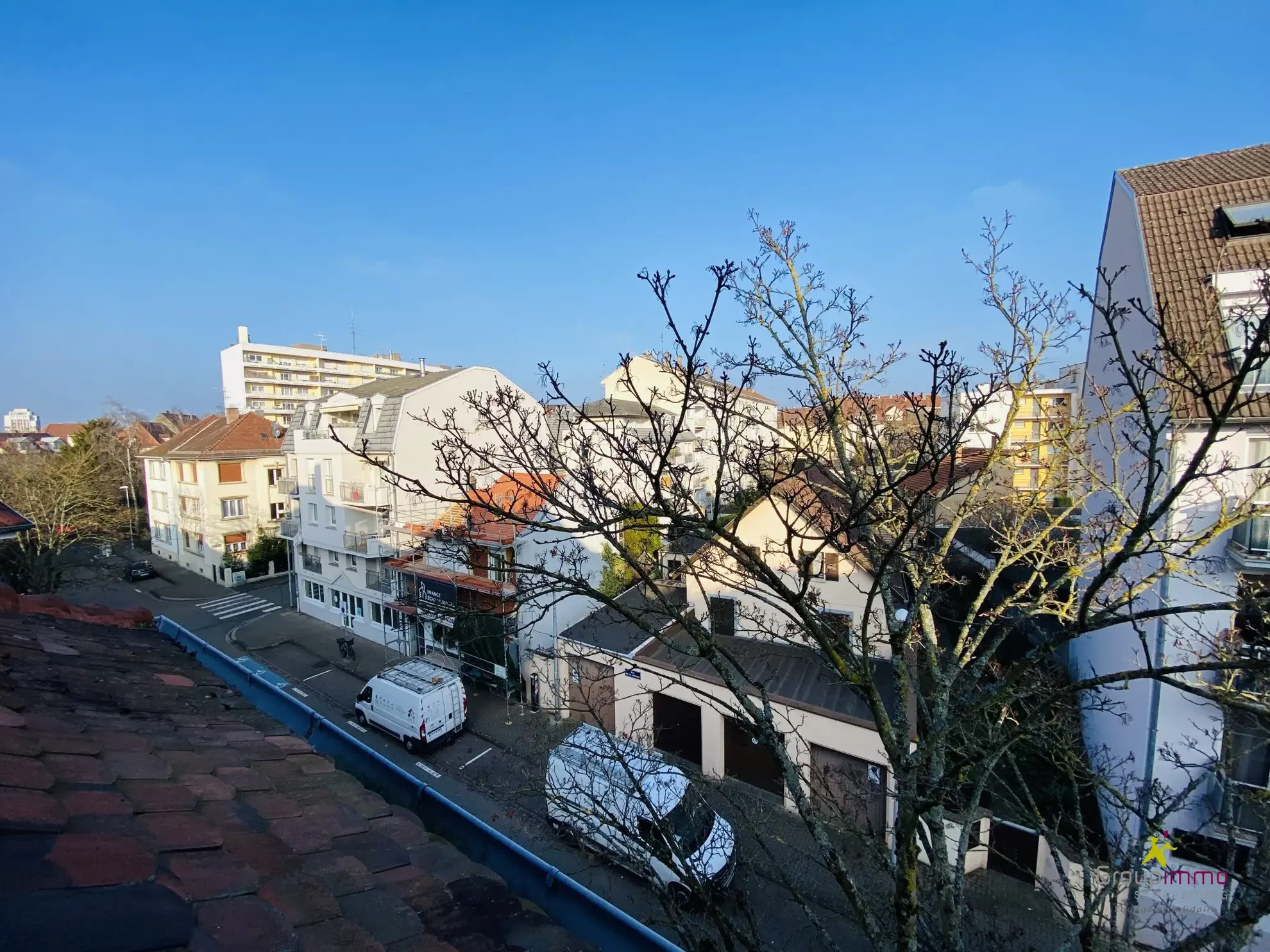 Bel appartement lumineux en dernier étage à Strasbourg Neudorf 