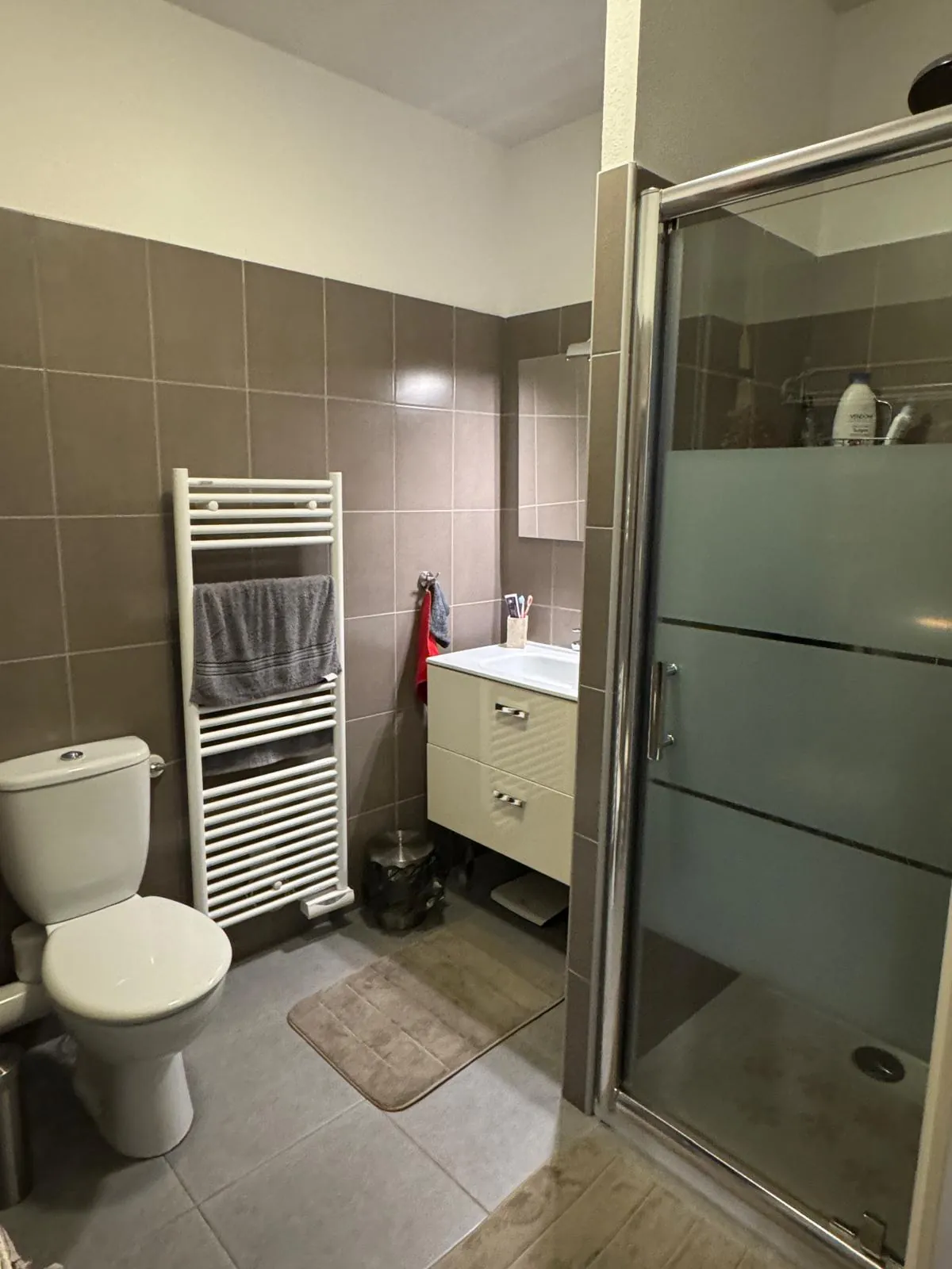 Appartement T2 meublé à Aléria avec terrasse et vue montagne 