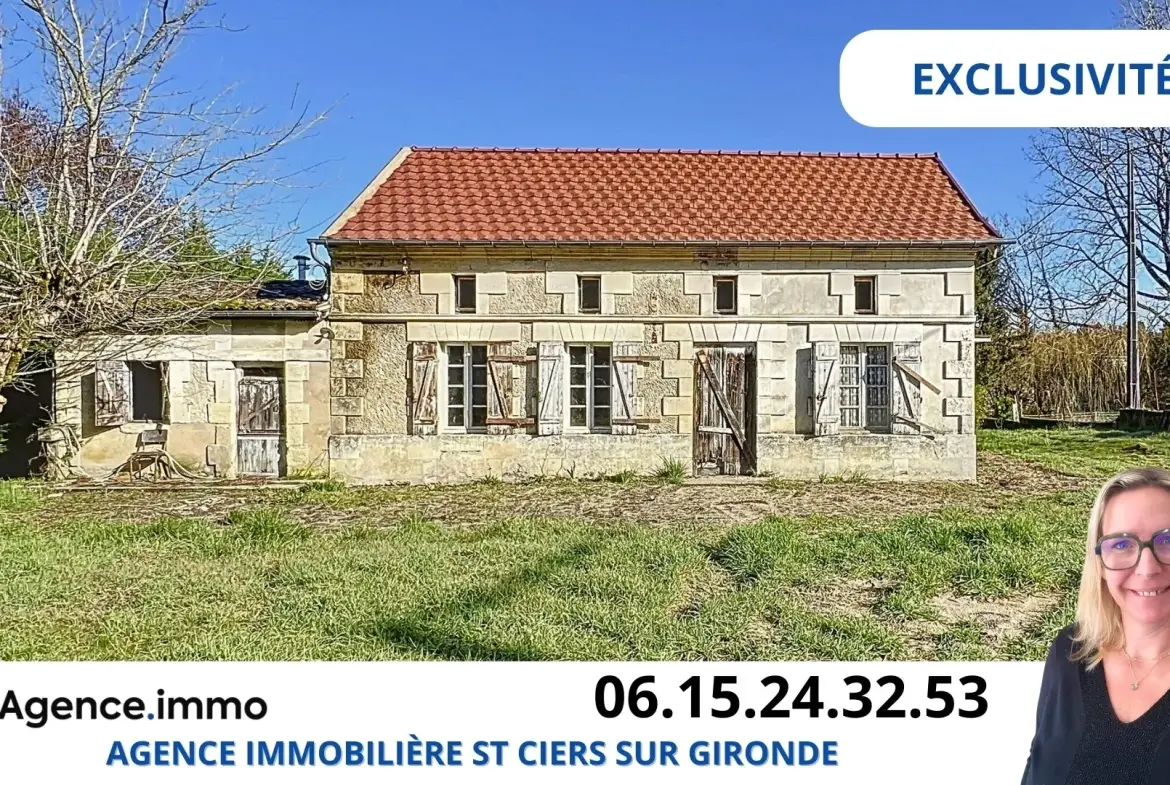 Maison en pierre à rénover à Reignac, cadre bucolique et grand terrain arboré 
