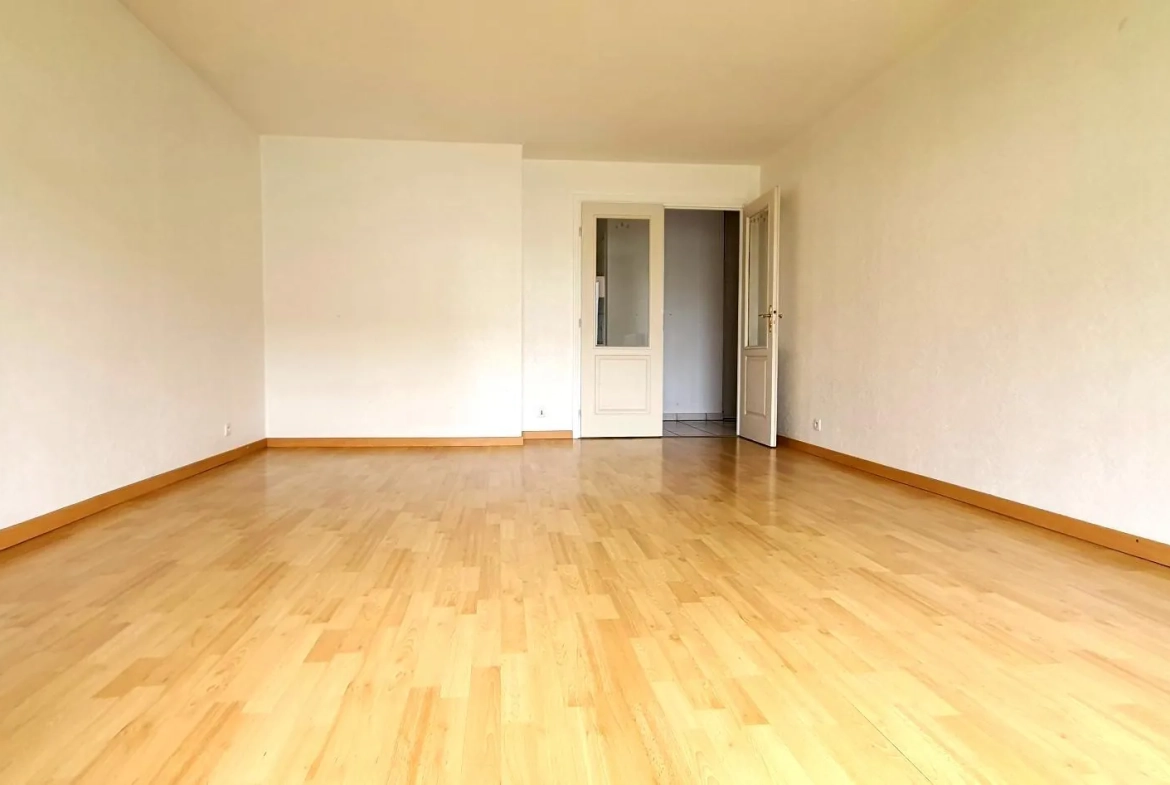 Appartement 3 pièces avec terrasse à Illkirch-Graffenstaden - Excellent investissement 