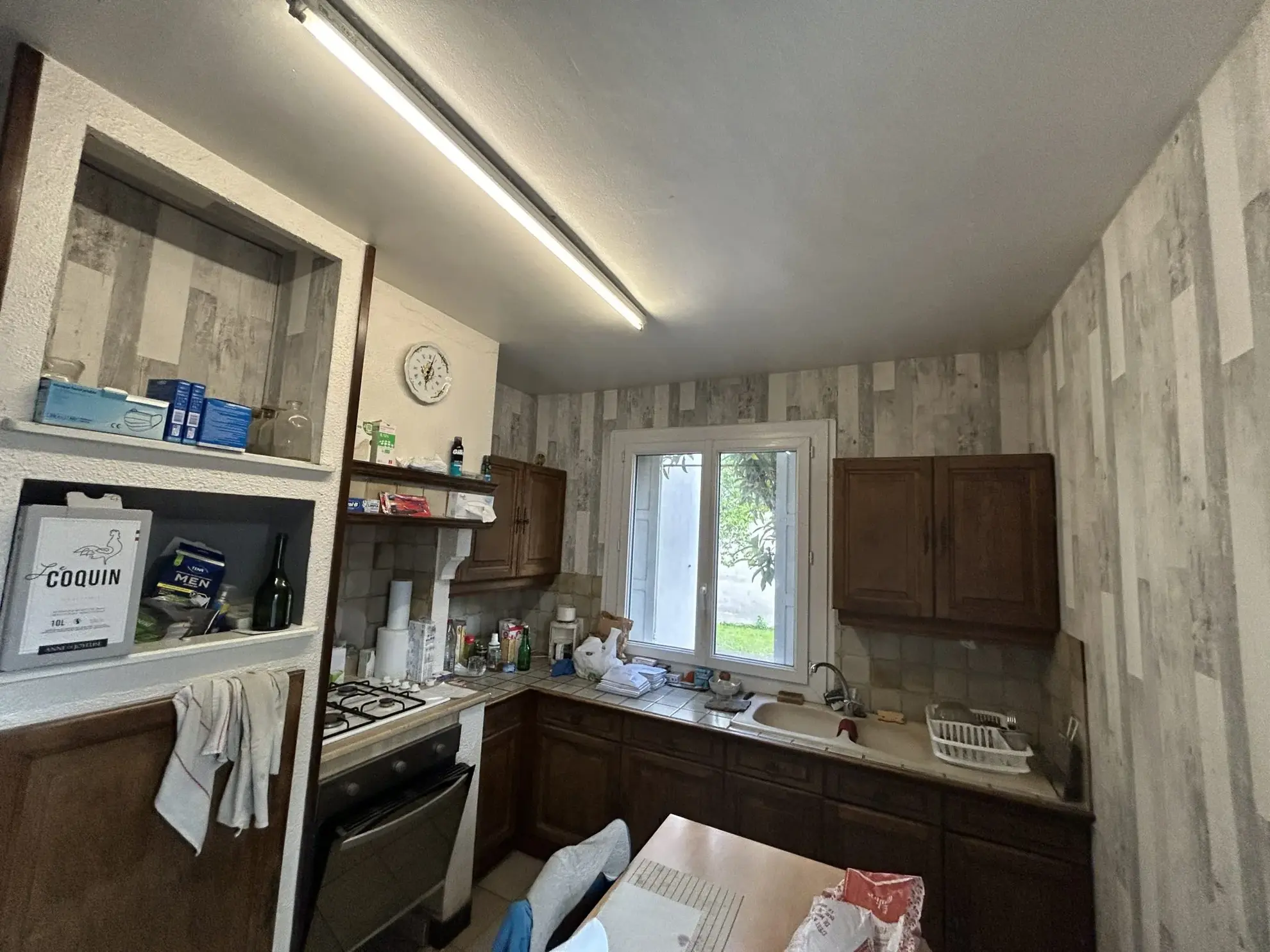 Maison à vendre à Quillan avec jardin, garage et cave en centre-ville 