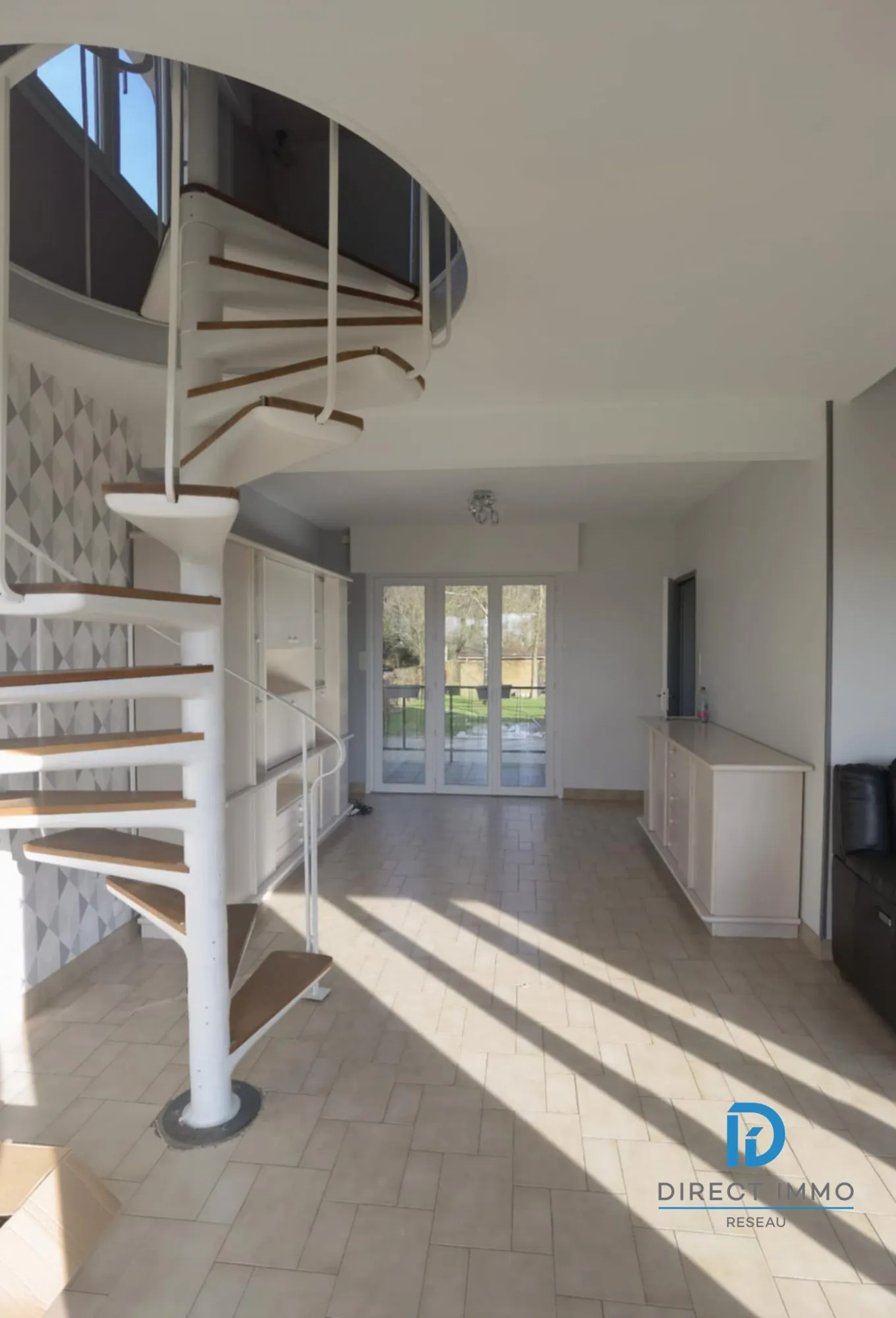 À vendre maison lumineuse de 145 m² à Beaufort-Blavincourt avec jardin et terrasse 