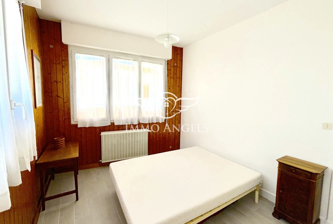 Appartement 2 pièces en rez-de-chaussée à Royan près de la plage Foncillon 