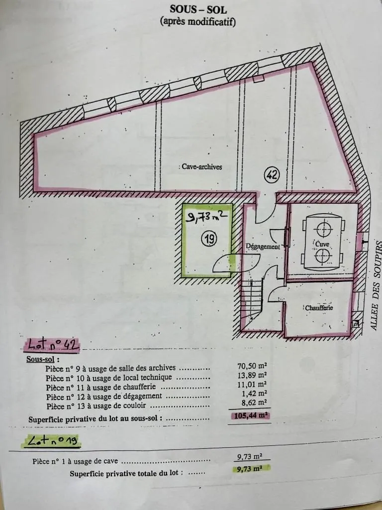 Bureaux polyvalents avec possibilité d'aménagement résidentiel à Mende (48000) 