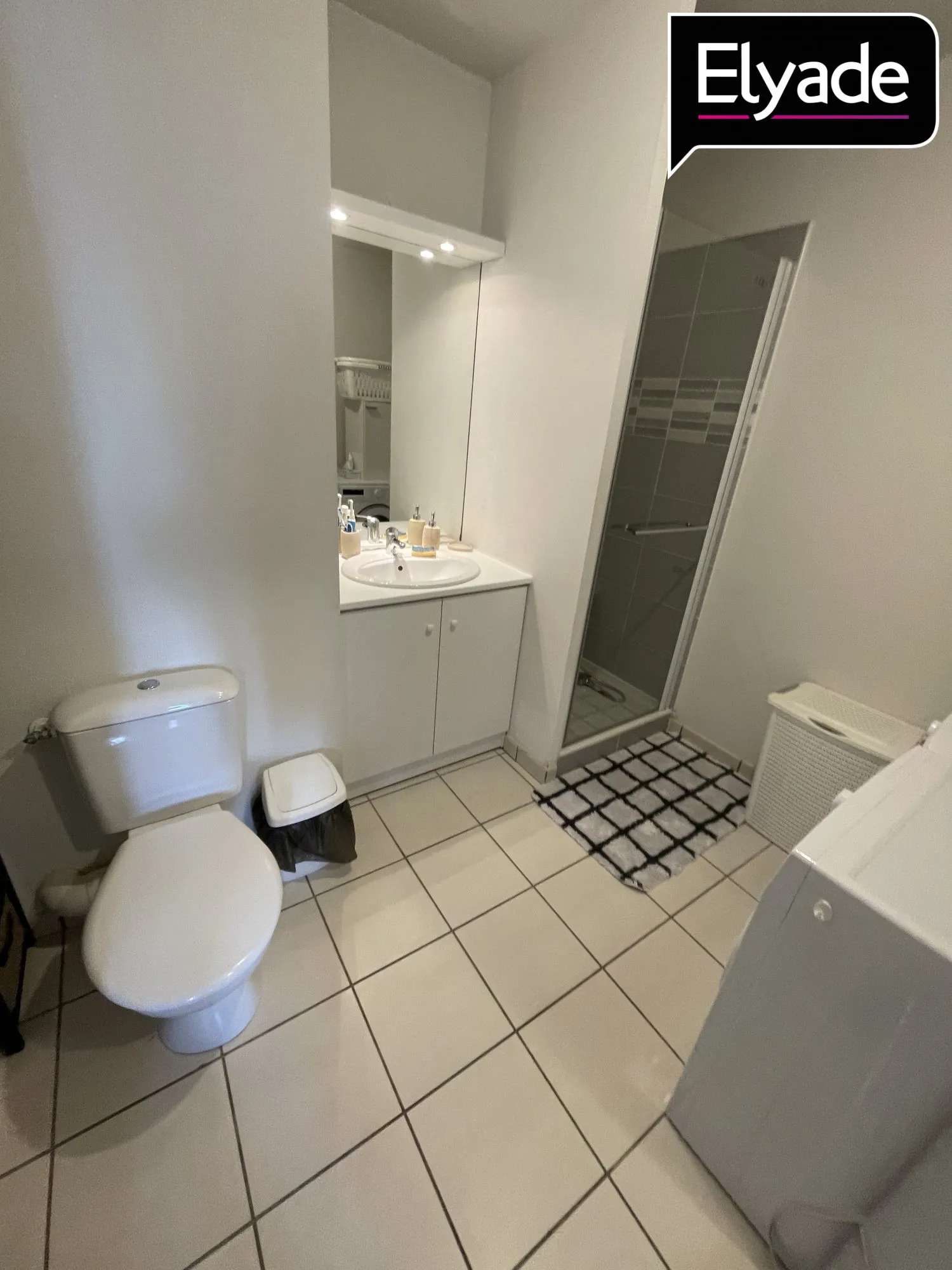 Appartement T2 à vendre à Bayonne - 45,24 m² avec balcon et parking privé 