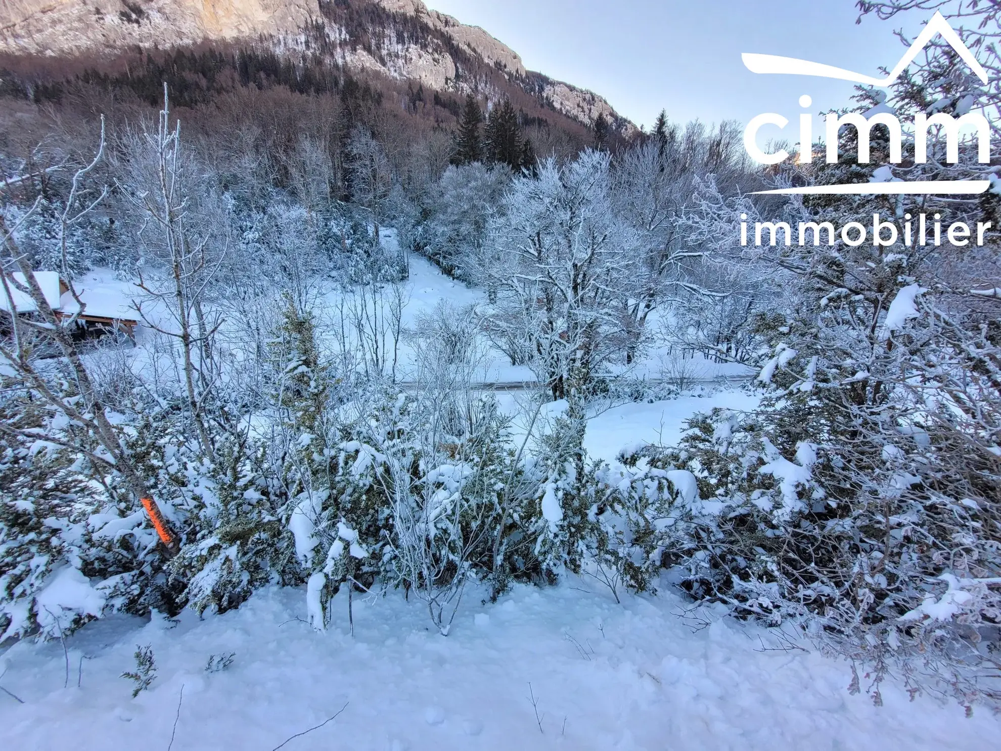 Terrain à vendre à La Chapelle-en-Vercors de 890 m² avec viabilisation 