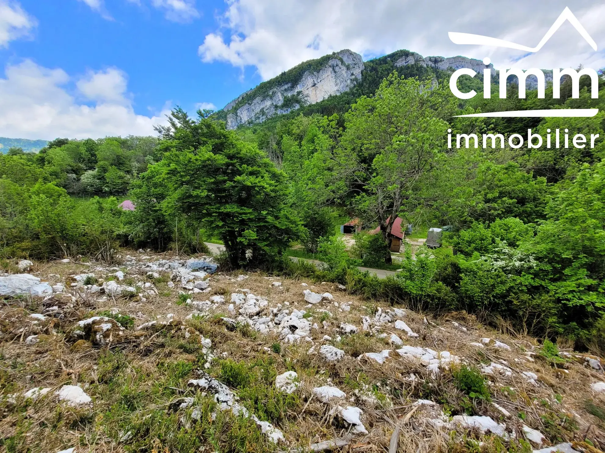 Terrain à vendre à La Chapelle-en-Vercors de 890 m² avec viabilisation 
