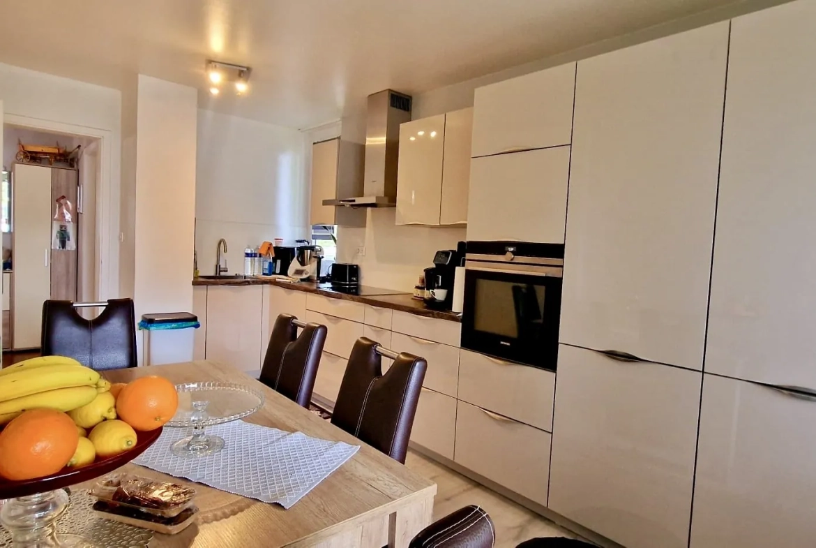 Spacieux appartement F3 à Saint-Louis, proche commodités et écoles 