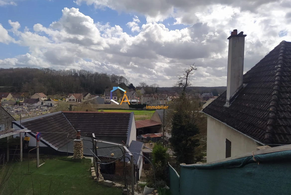Maison loft atypique avec studio, terrasse et parking à Souppes-sur-Loing 