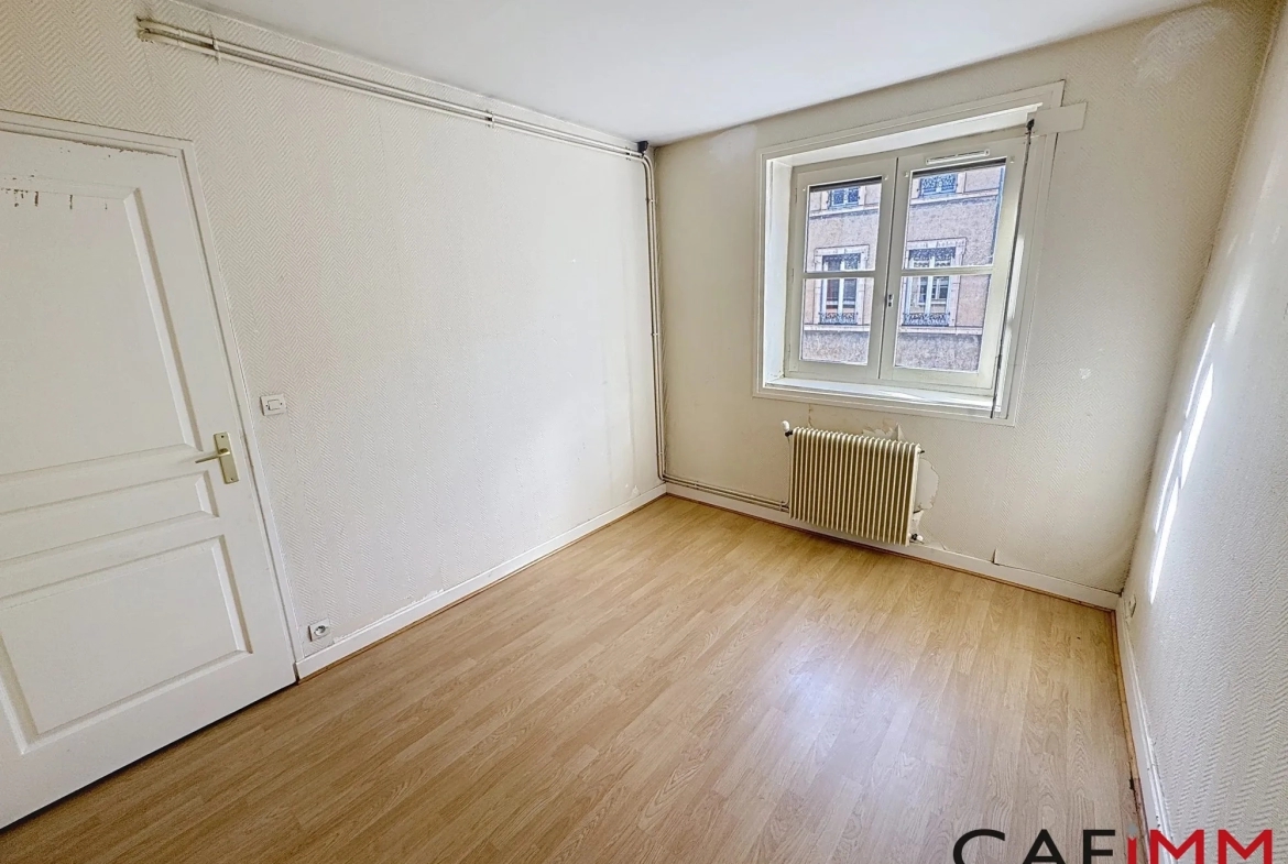 Appartement T3 à Caluire de 61 m² avec vue dégagée et potentiel d'investissement 