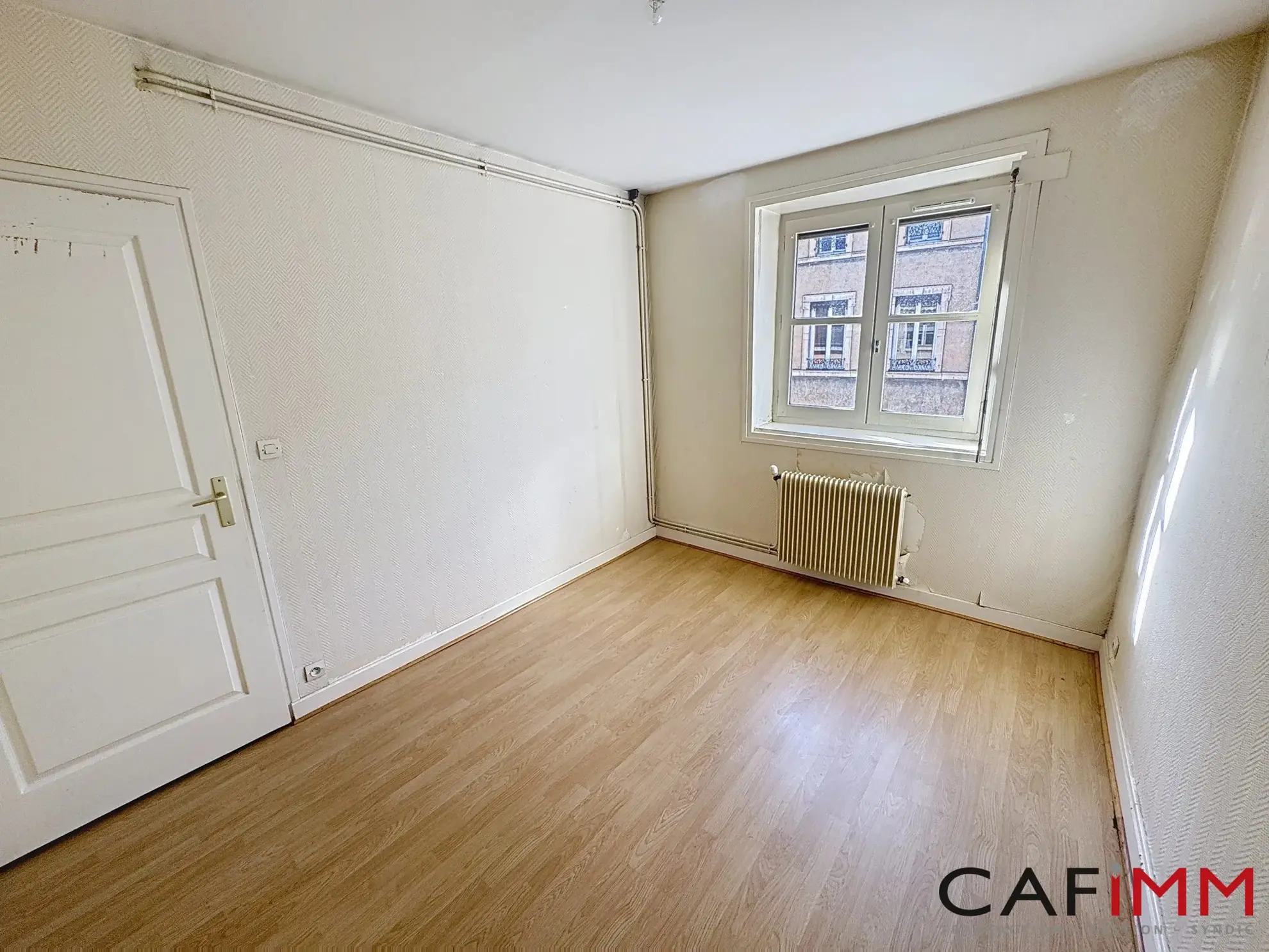 Appartement T3 à Caluire de 61 m² avec vue dégagée et potentiel d'investissement 