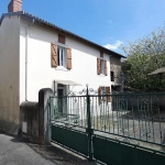 Maison de village avec garage et cour à Labarthe Rivière - 83 m²