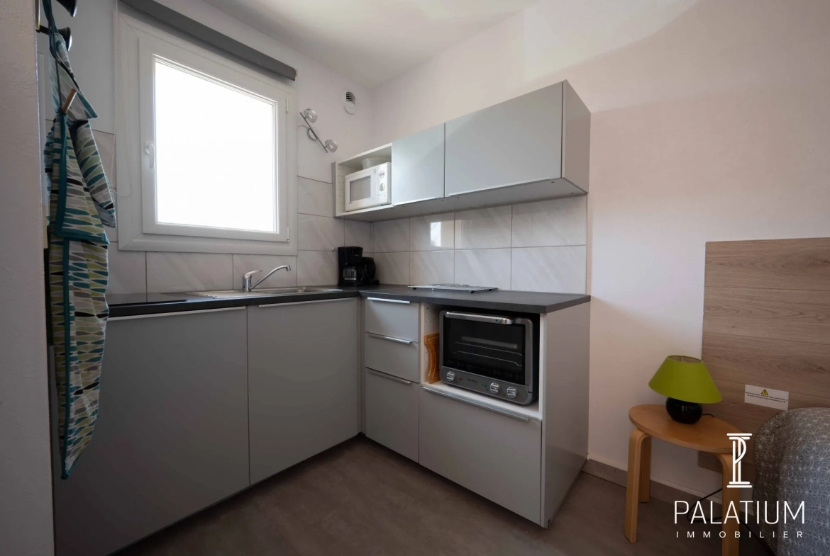 Charmant studio de 25 m² rénové avec balcon à Gréoux-les-Bains 
