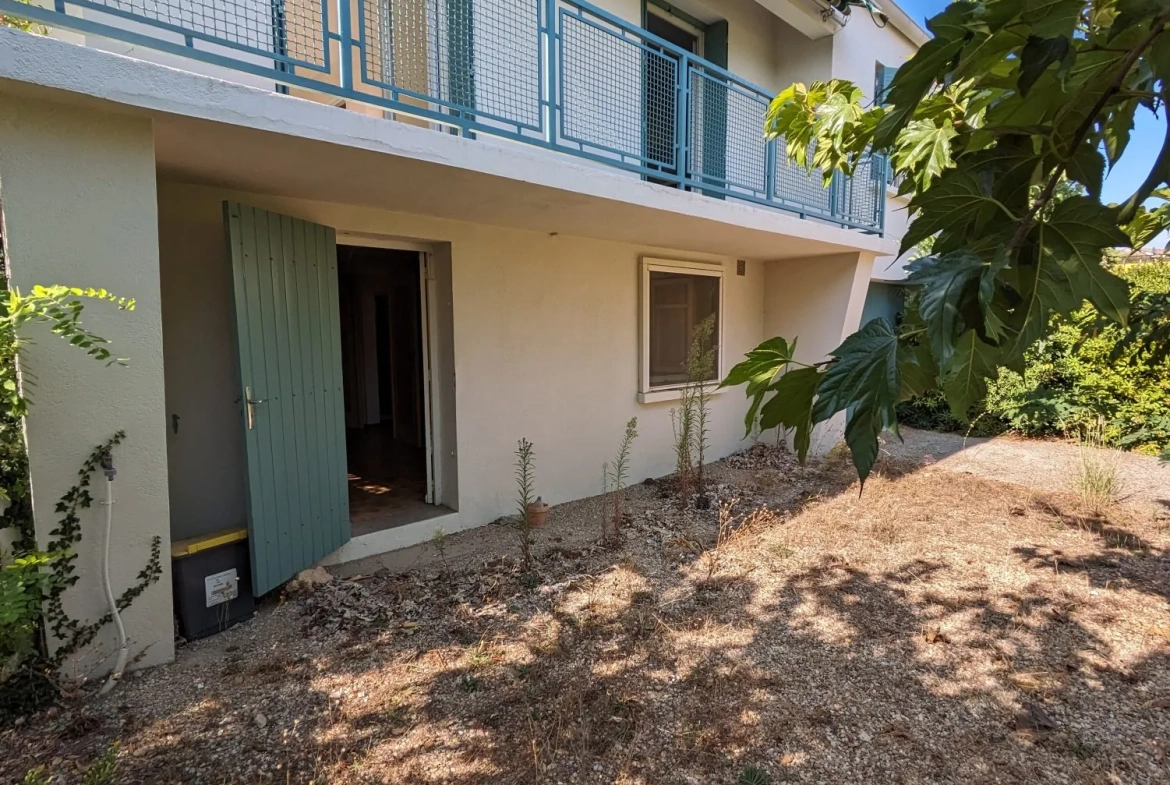 Appartement 3 pièces de 60 m² avec jardin à Gallargues-le-Montueux 