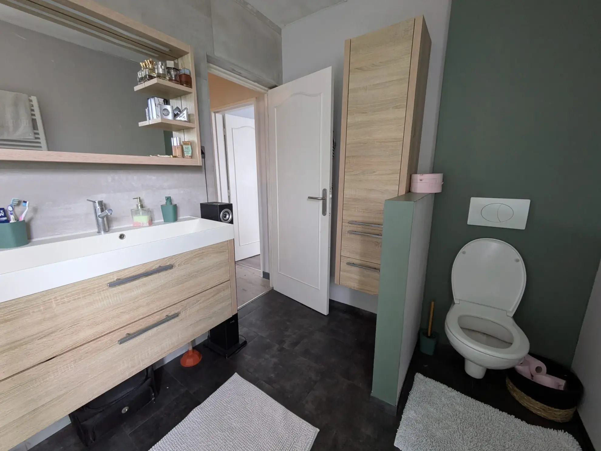 Maison rénovée à Castres avec jardin, terrasse et 3 chambres proche avenue Émilie de Villeneuve 