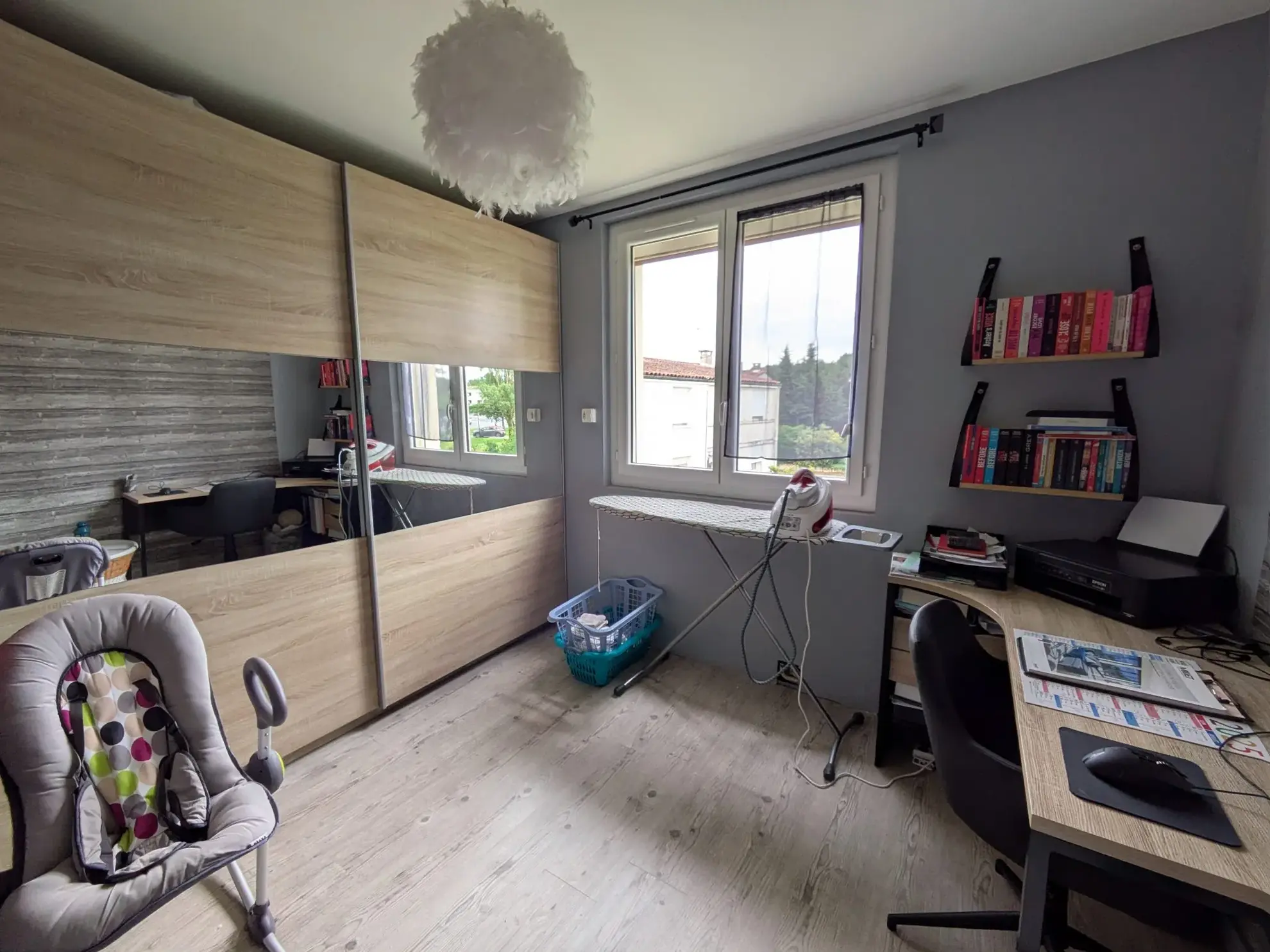 Maison rénovée à Castres avec jardin, terrasse et 3 chambres proche avenue Émilie de Villeneuve 