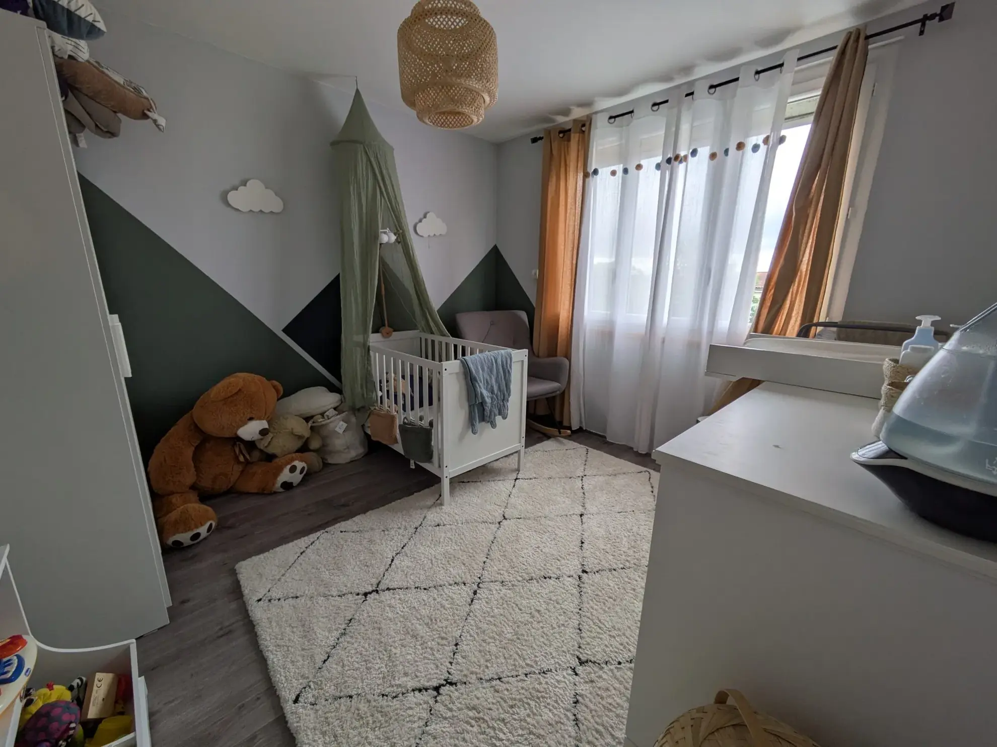 Maison rénovée à Castres avec jardin, terrasse et 3 chambres proche avenue Émilie de Villeneuve 