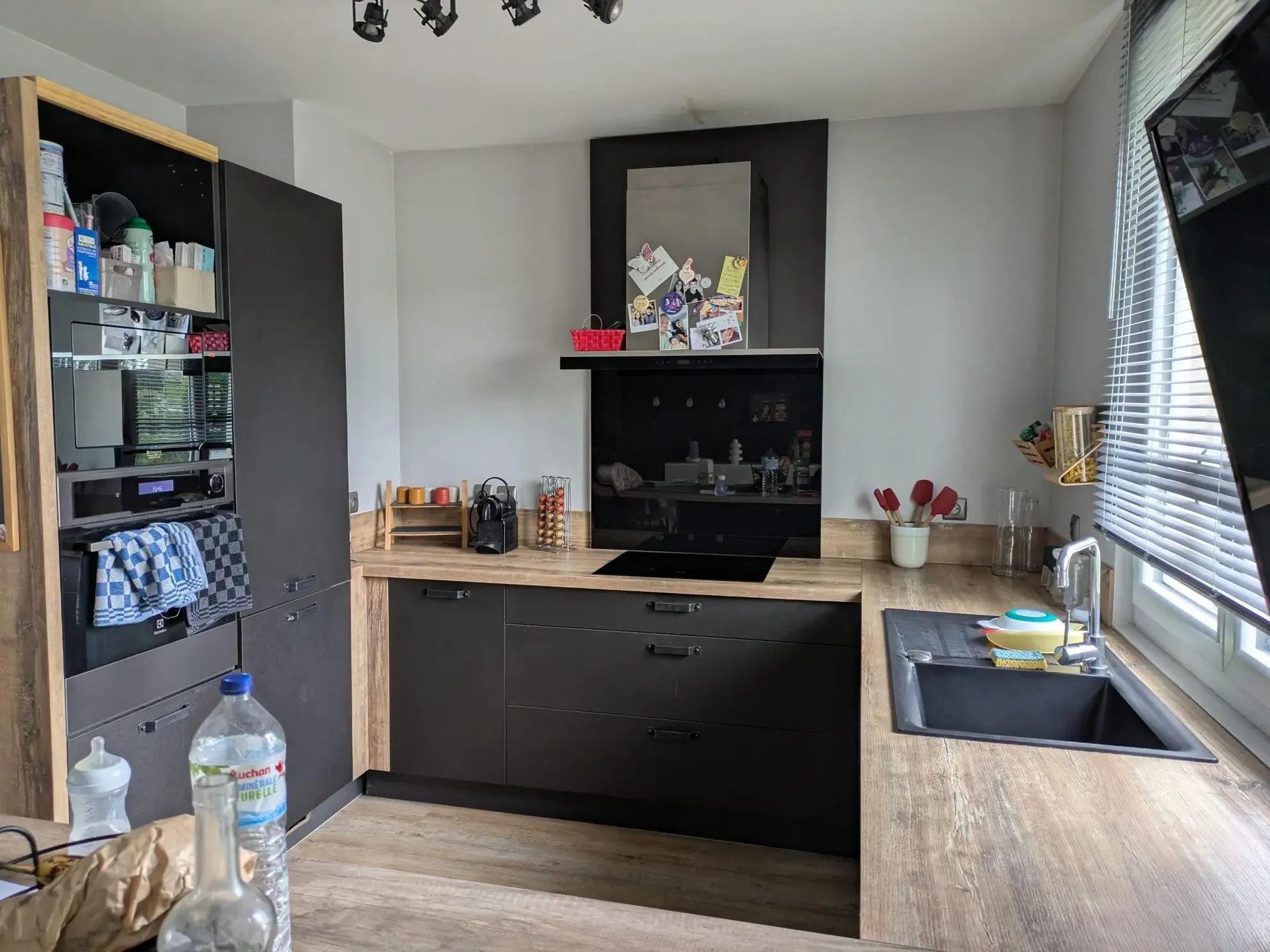 Maison rénovée à Castres avec jardin, terrasse et 3 chambres proche avenue Émilie de Villeneuve 