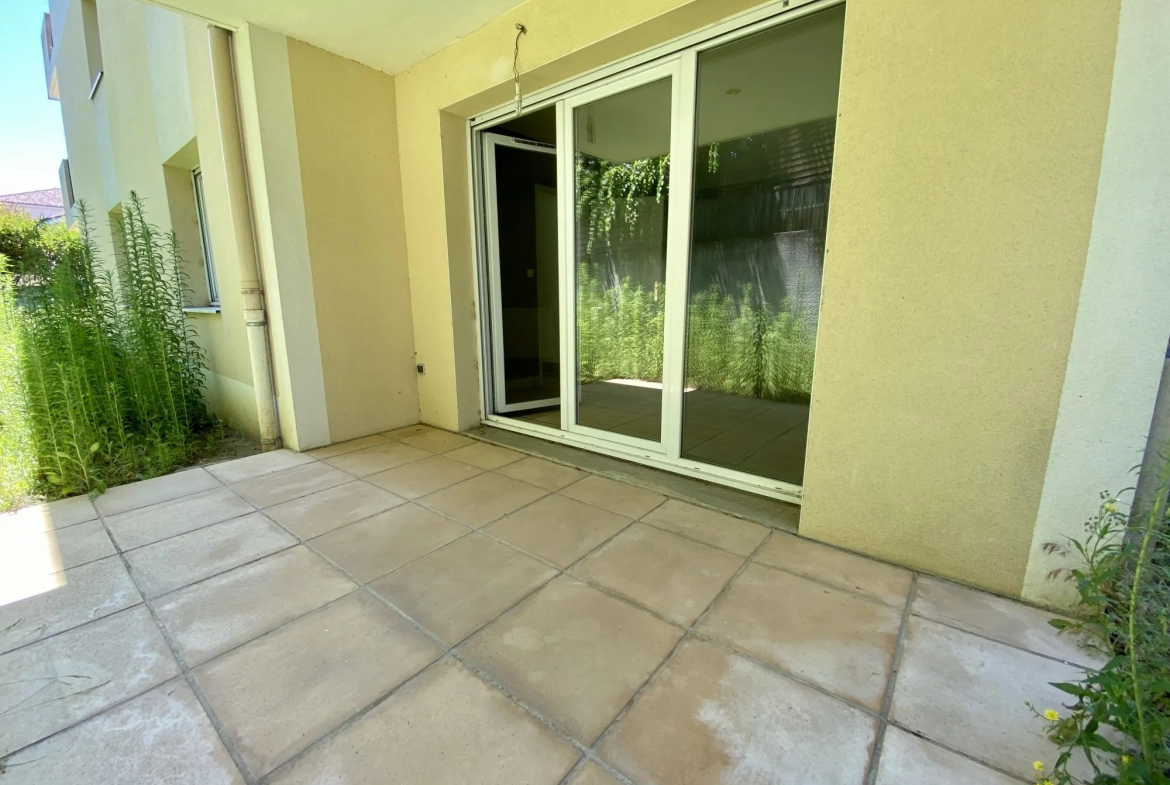 Appartement à vendre à Romans-sur-Isère avec terrasse, jardin et piscine 