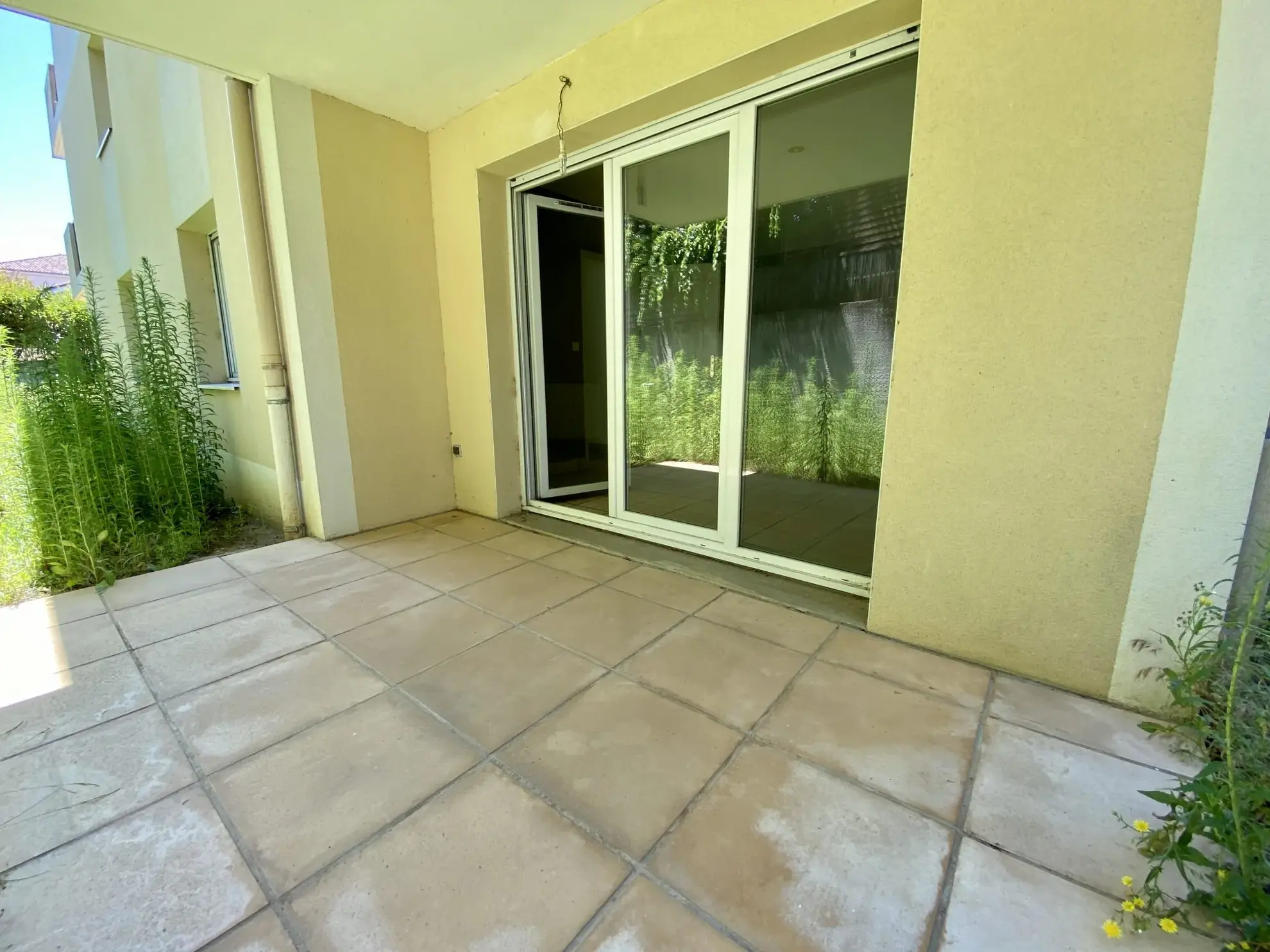 Appartement à vendre à Romans-sur-Isère avec terrasse, jardin et piscine 