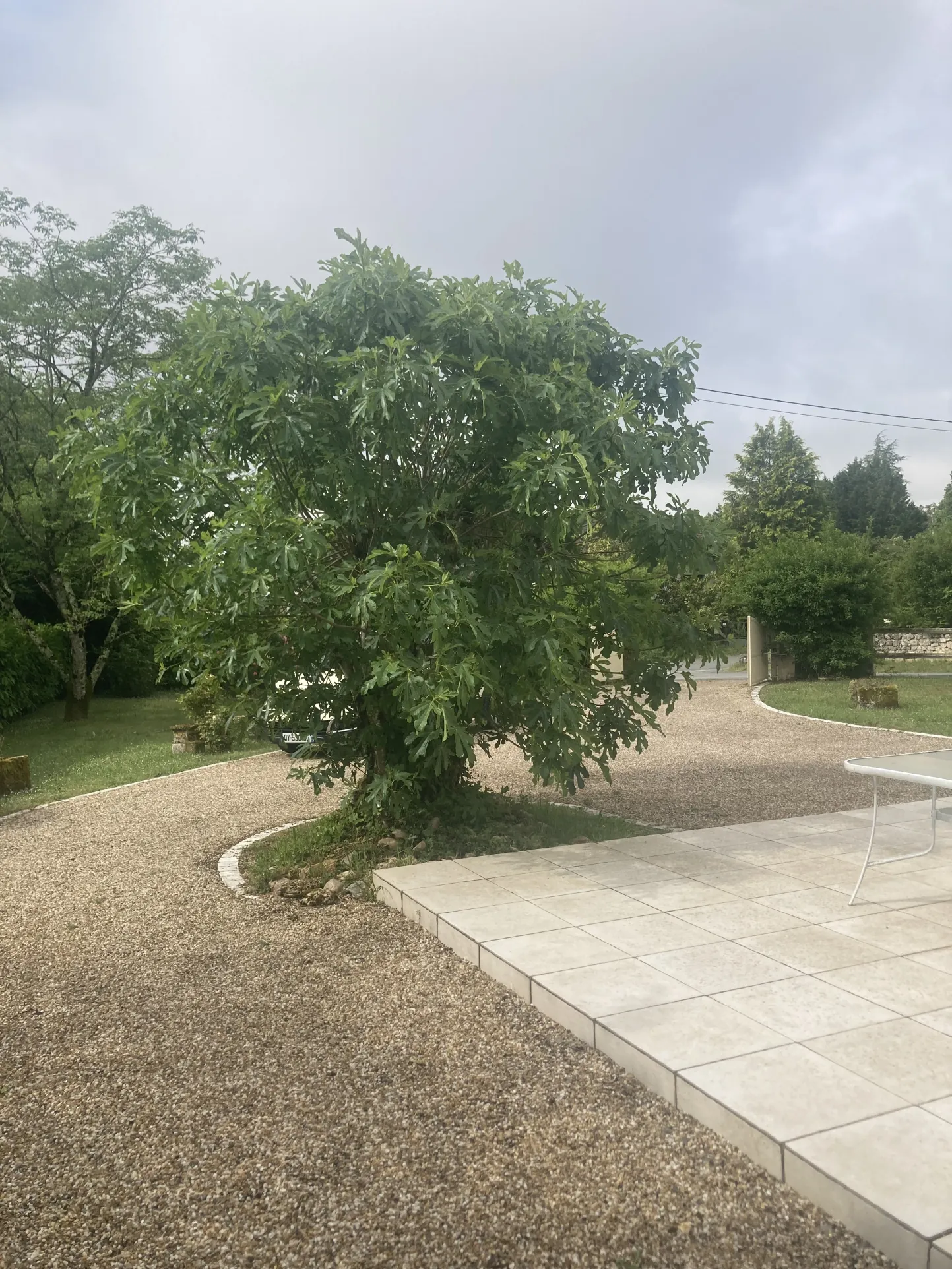 Maison de village de 125 m² à La Tour Blanche avec 2 chambres et terrasse 
