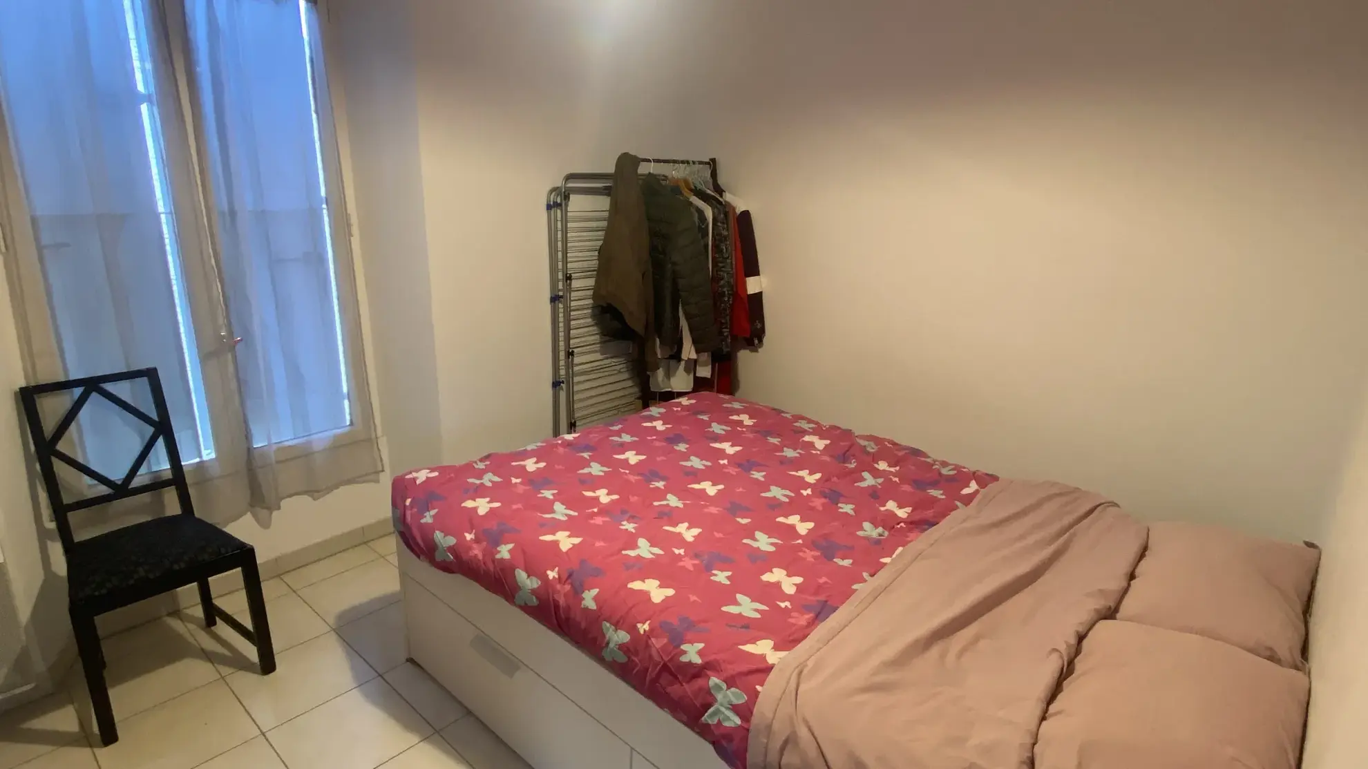Appartement F2 en hyper-centre-ville de La Ferté-Alais avec cave et bon rendement locatif 