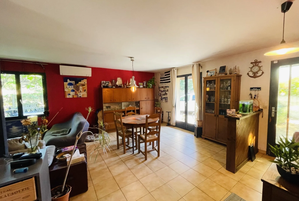 Maison de plain-pied 3 chambres avec jardin à Libourne, proche commodités 