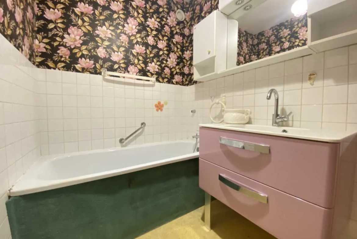 Appartement 4 chambres à vendre à Abbeville – Spacieux et avec garage 